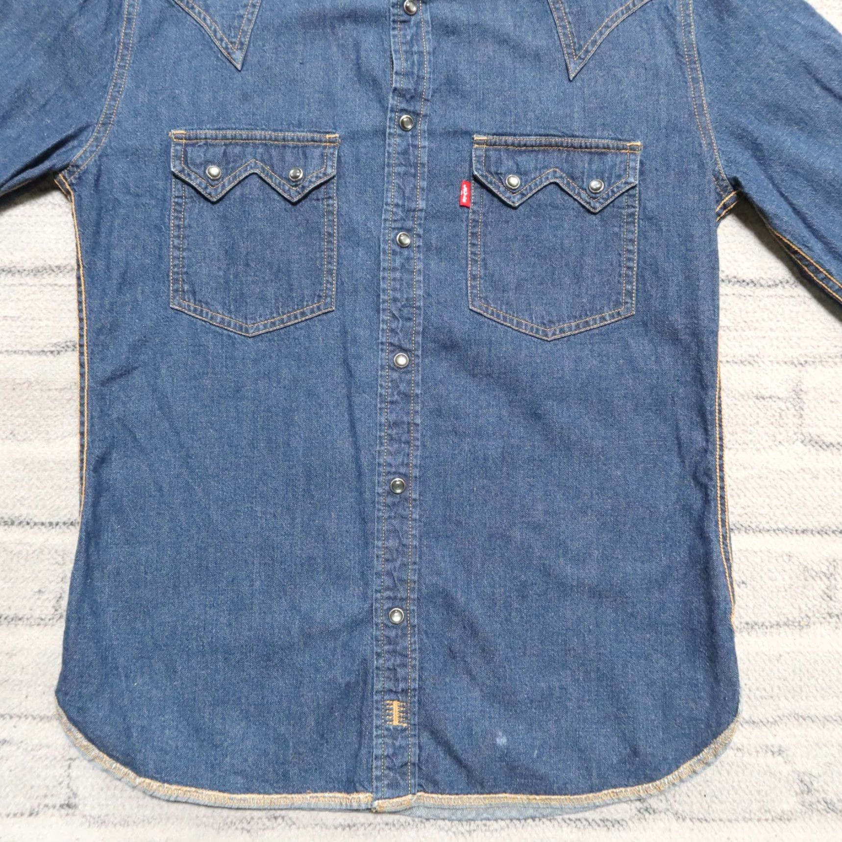 Levi's VINTAGE Levis Sawtooth Pearl Snap Western Denim Shirt Men S Blue Western Wear Denim Shirt Size US S / EU 44-46 / 1 - 3 Thumbnail