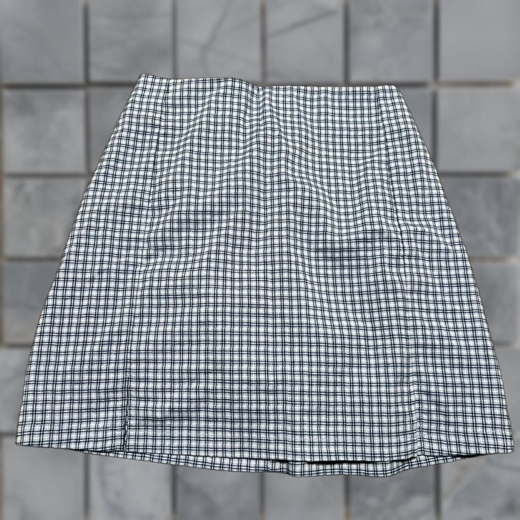 Brandy Melville Brandy Melville Skirt Women One Size Mini Blue Plaid John Galt Size 42" / US 20 - 1 Thumbnail