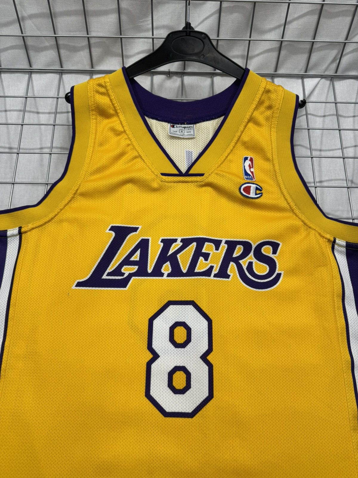 NBA Vintage Los Angeles Lakers #8 Kobe Bryant Jersey NBA Legend Size US M / EU 48-50 / 2 - 4 Thumbnail