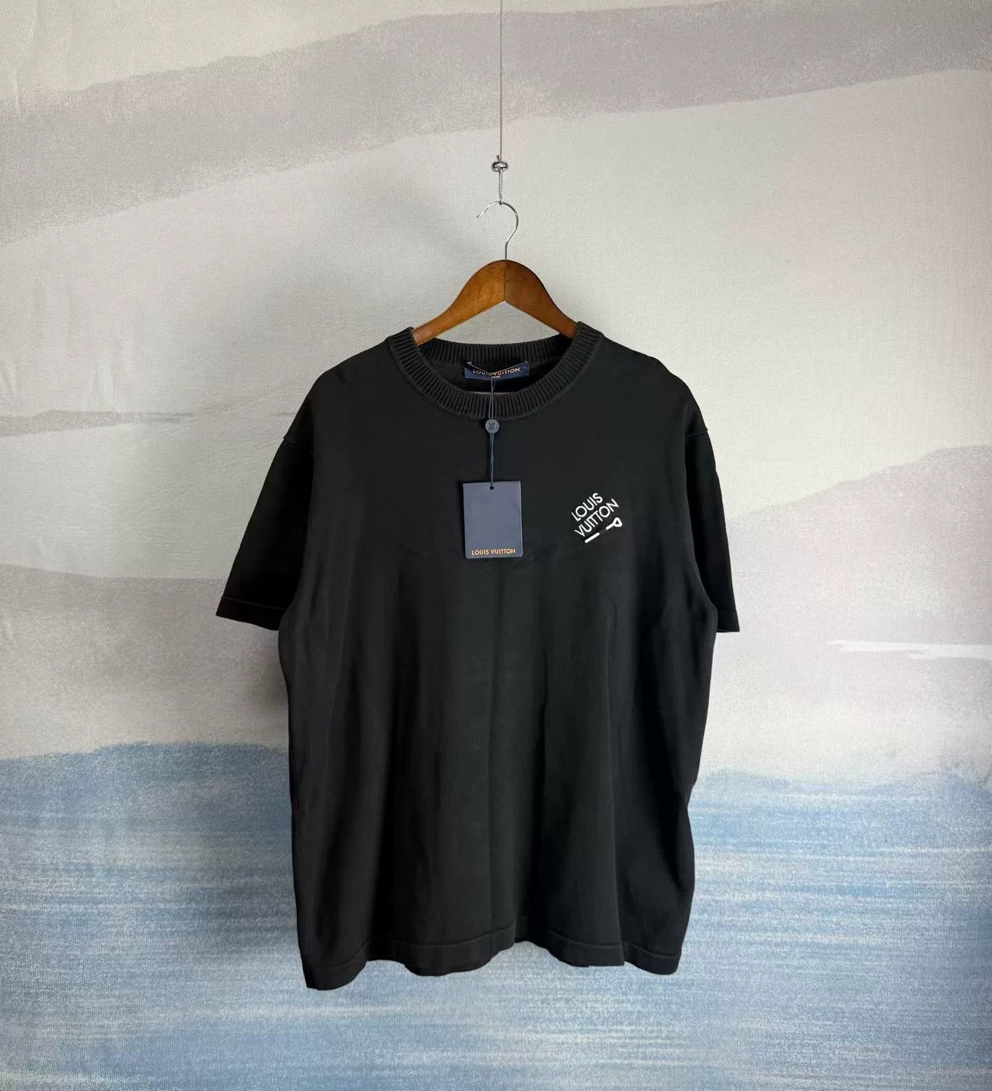 Louis Vuitton Louis Vuitton Pin Graphic Knit T-Shirt XL Size US XL / EU 56 / 4 - 1 Thumbnail