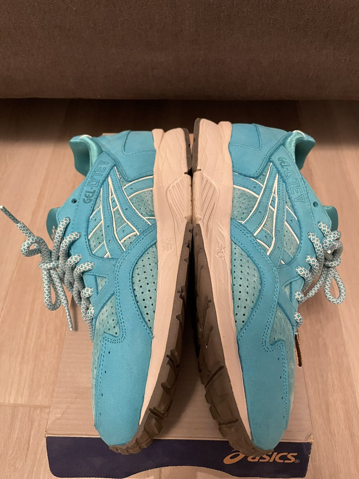 Asics Asics Gel Lyte V Cove 2014 Ronnie Fieg Kith Size US 7.5 / EU 40-41 - 5 Thumbnail