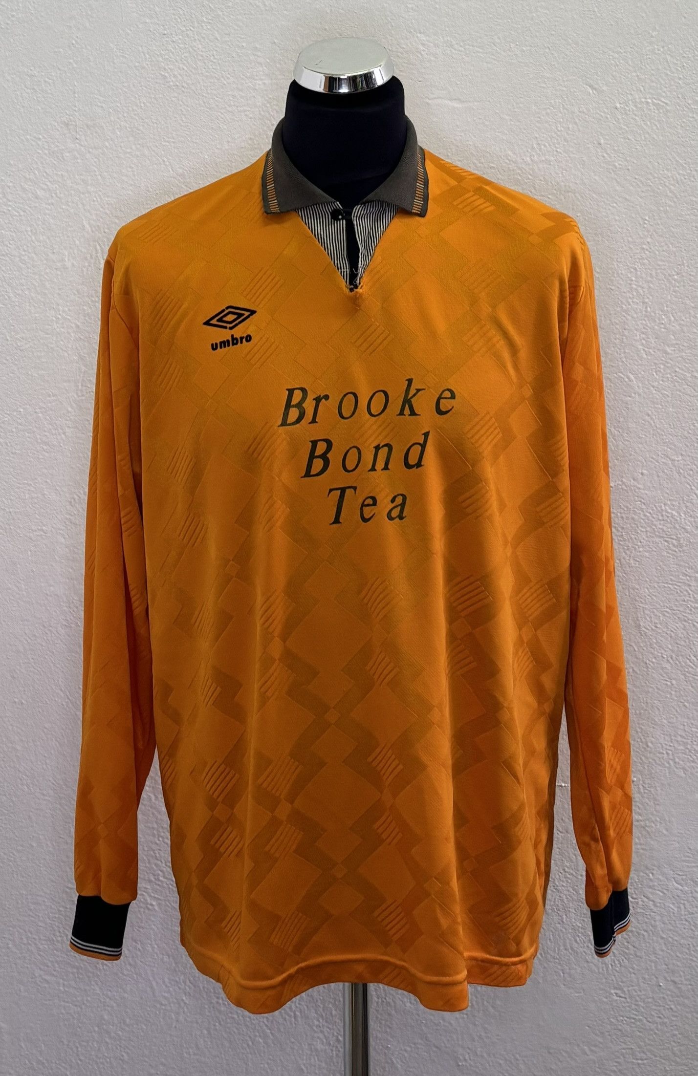 Umbro × Vintage Brooke Bond Tea #7 Umbro Soccer Jersey Size XL Size US XL / EU 56 / 4 - 1 Thumbnail