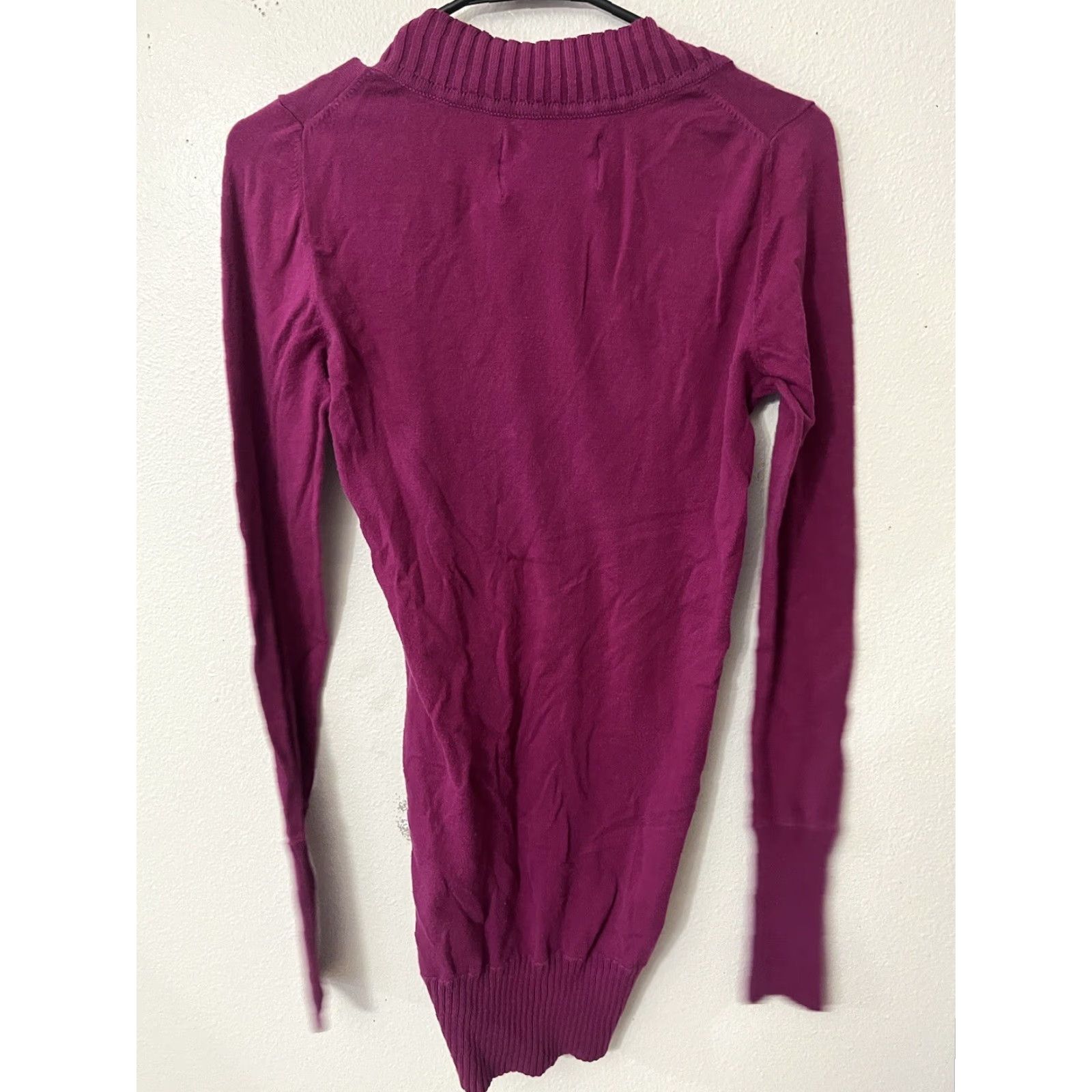 American Eagle Outfitters VINTAGE American Eagle Outfitters V-Neck Sweater Purple Knit Adult M Pullover Wool-Cotton Blend Long Sleeve Mens/Womens? Size M / US 6-8 / IT 42-44 - 3 Thumbnail