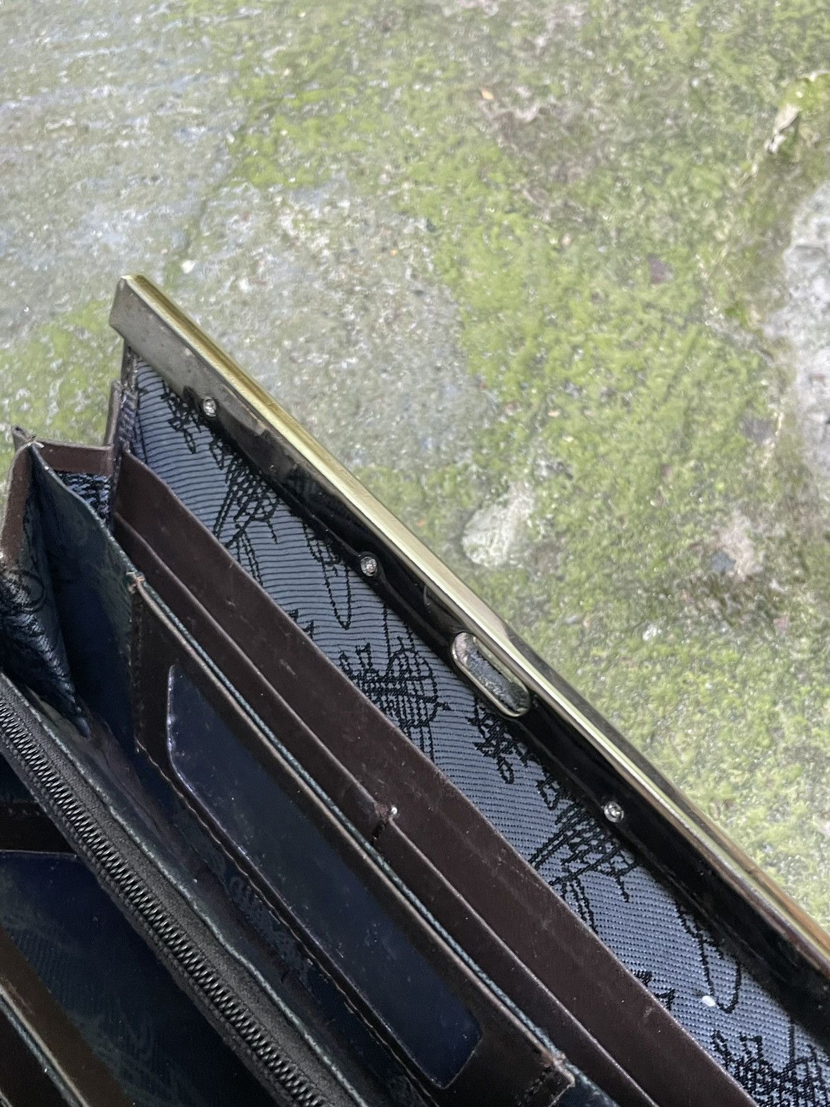 Vivienne Westwood Vintage Vivienne Westwood Leather Monogram Brown Wallet Size ONE SIZE - 8 Thumbnail