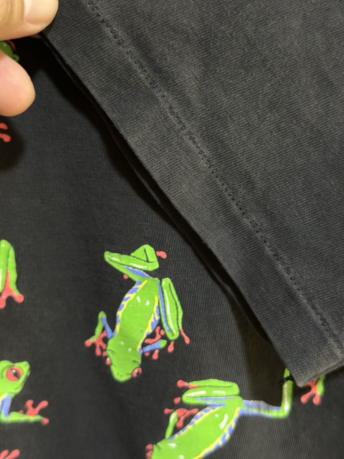 Vintage Vintage Dan Gilbert Frog Faded Tee Size US M / EU 48-50 / 2 - 3 Thumbnail