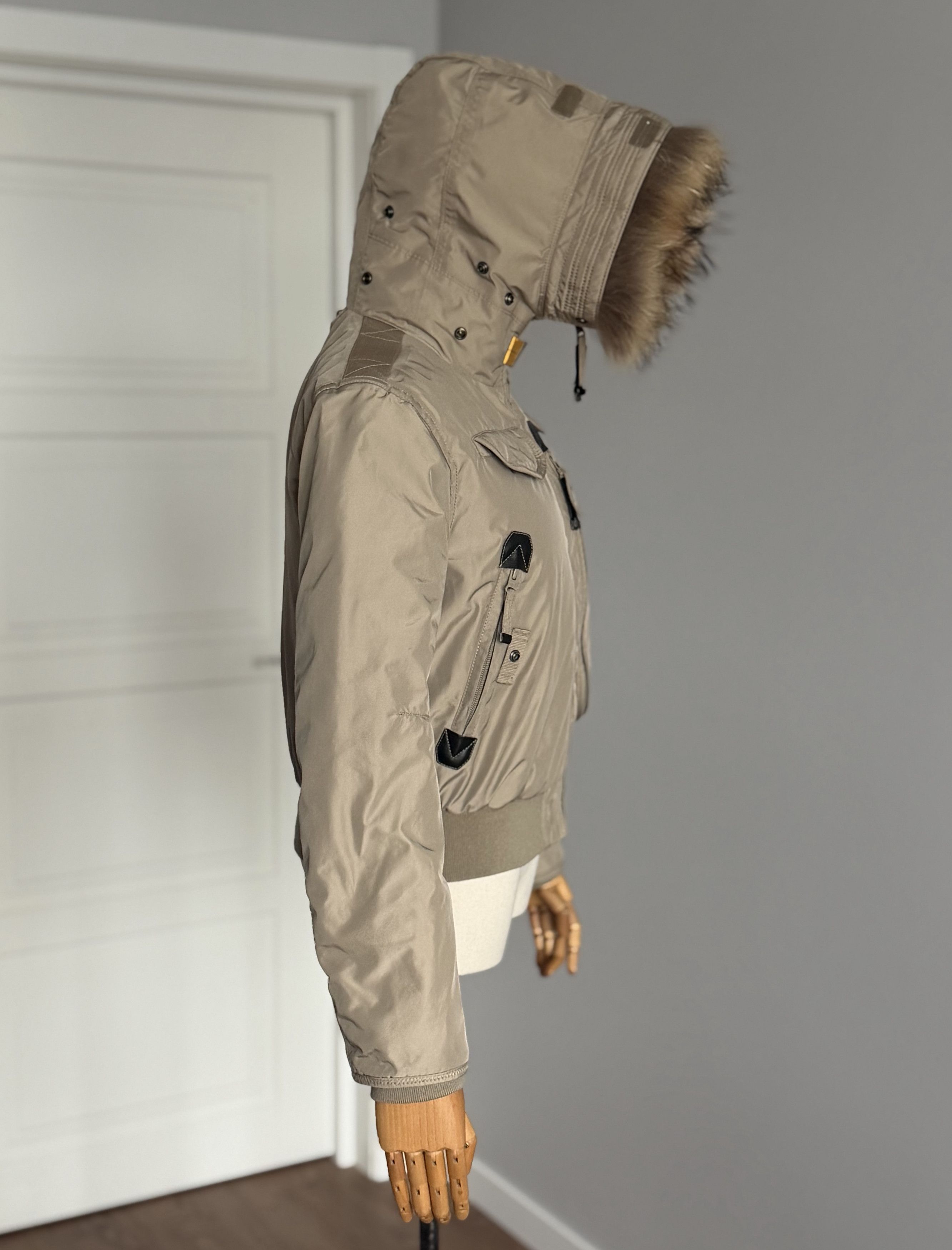 Parajumpers PARAJUMPERS Gobi Fur Down Bomber Jacket Size XS Beige Size XS / US 0-2 / IT 36-38 - 9 Thumbnail
