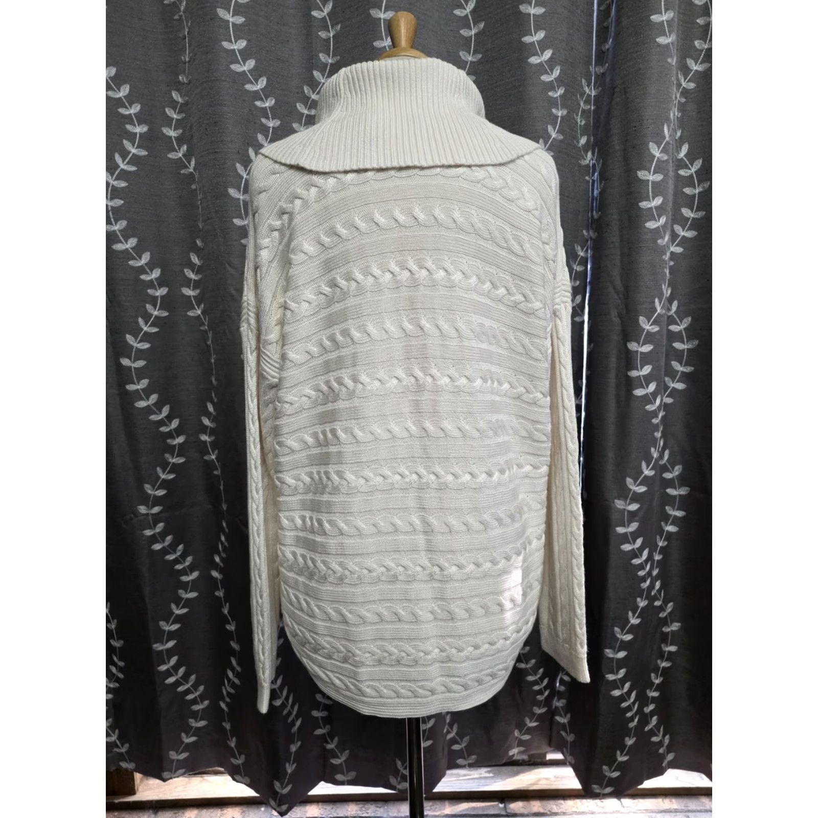 Ralph Lauren VINTAGE Lauren Ralph Lauren Cowl Neck Cable Knit Sweater Ivory Womens XL EUC Size XL / US 12-14 / IT 48-50 - 4 Thumbnail