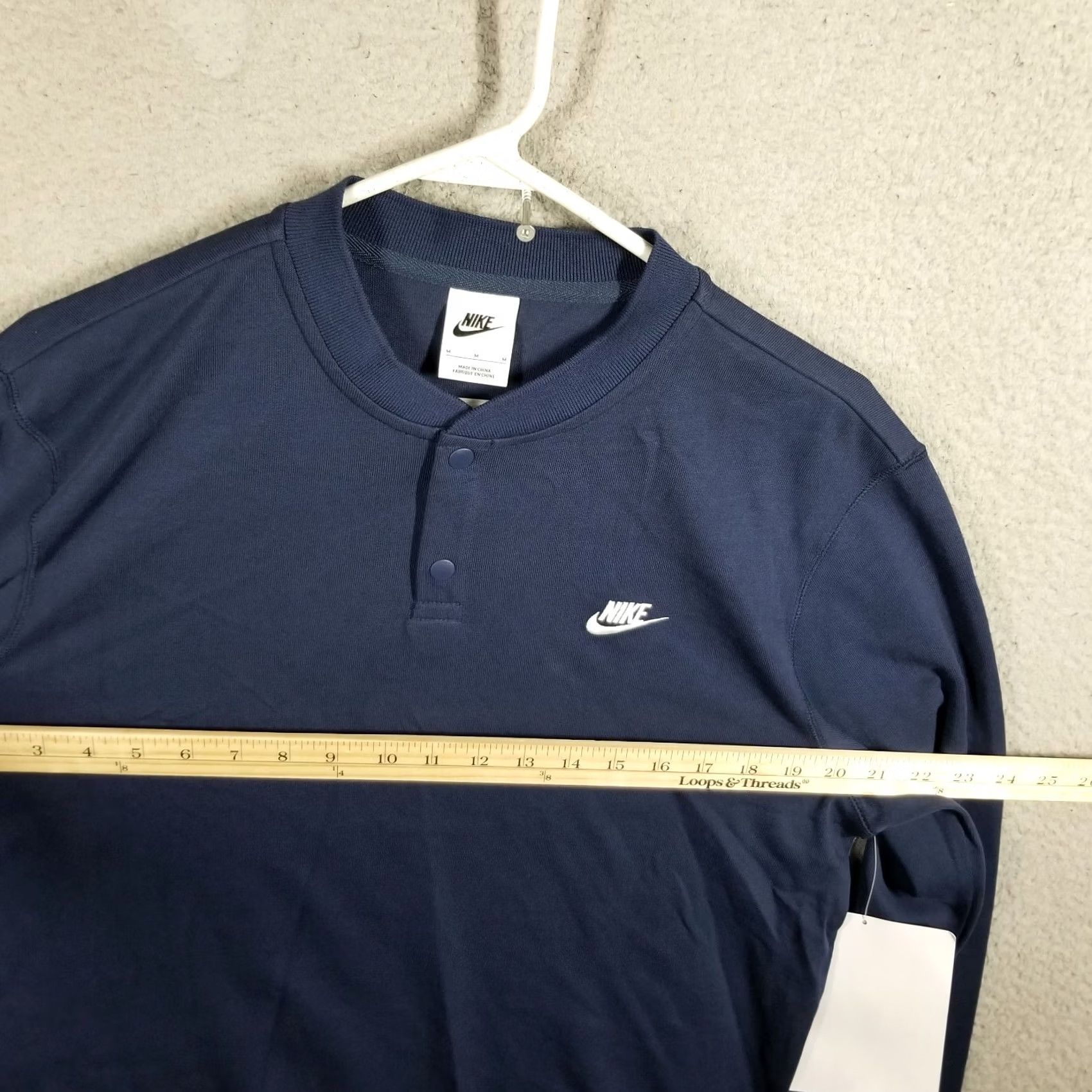 Nike Nike Shirt Henley Sweatshirt Long Sleeve Crew Neck Button Closure M Adult Medium Blue Nike Sportswear Colorful, Sports All Seasons Men Size US M / EU 48-50 / 2 - 4 Thumbnail