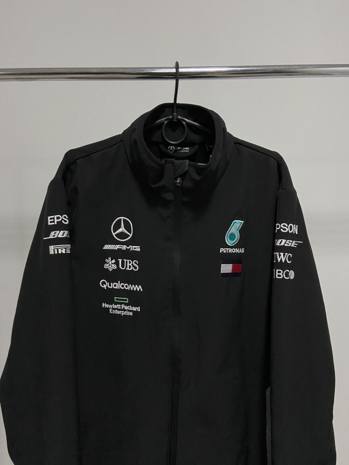 Mercedes-Benz × Vintage Petronas Mercedes AMG Sweatshirt Jacket Vintage Racing Size US XL / EU 56 / 4 - 3 Thumbnail