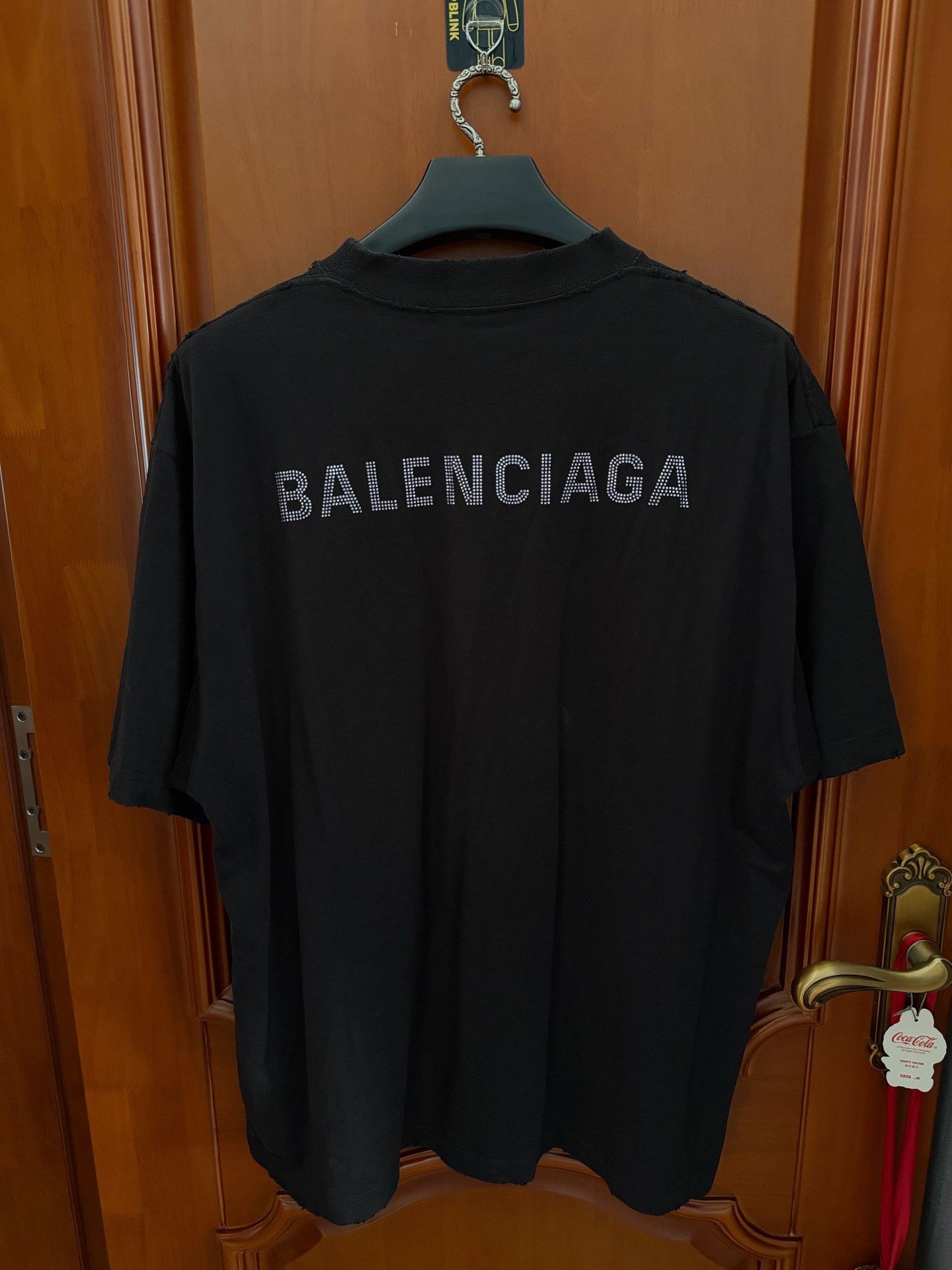 Balenciaga Balenciaga Crystal Logo Distressed Top Size L / US 10 / IT 46 - 1 Thumbnail