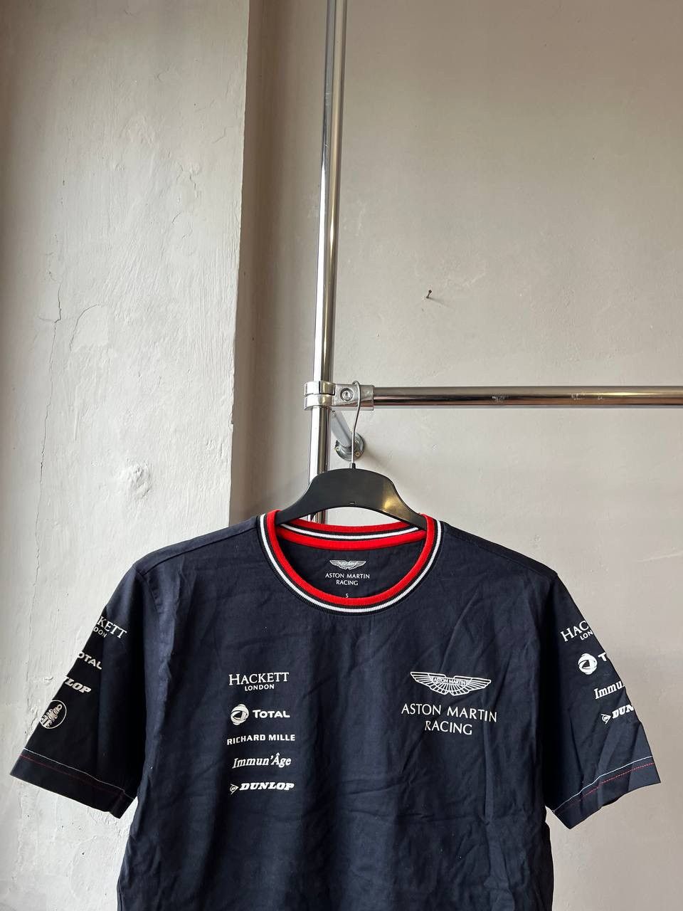 Hackett ASTON MARTIN HACKETT LONDON RACING TEAM BLACK MEN T SHIRT S Size US S / EU 44-46 / 1 - 3 Thumbnail