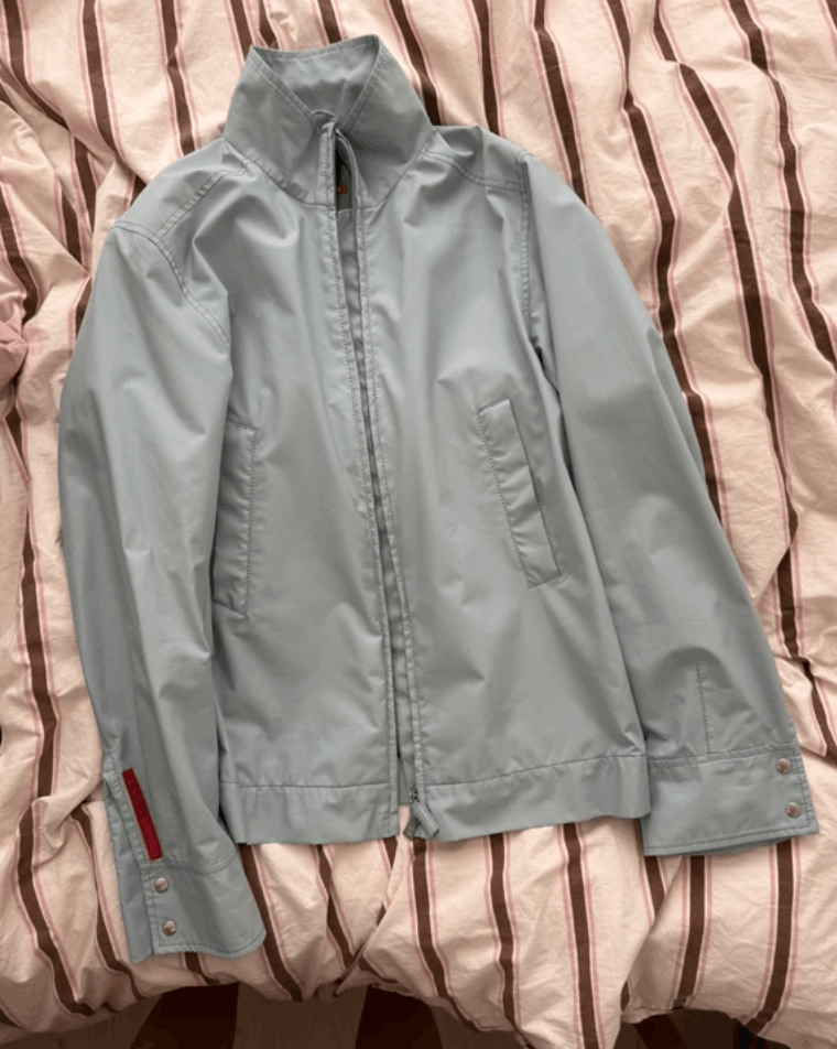 Prada Prada Jacket Gore tex Light Nylon coat trench Vintage Size S / US 4 / IT 40 - 1 Thumbnail
