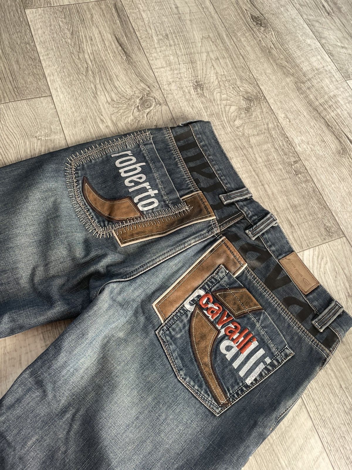 If Six Was Nine × Roberto Cavalli FLARED roberto cavalli jeans backhit logo on back pocket Size US 33 - 2 Thumbnail