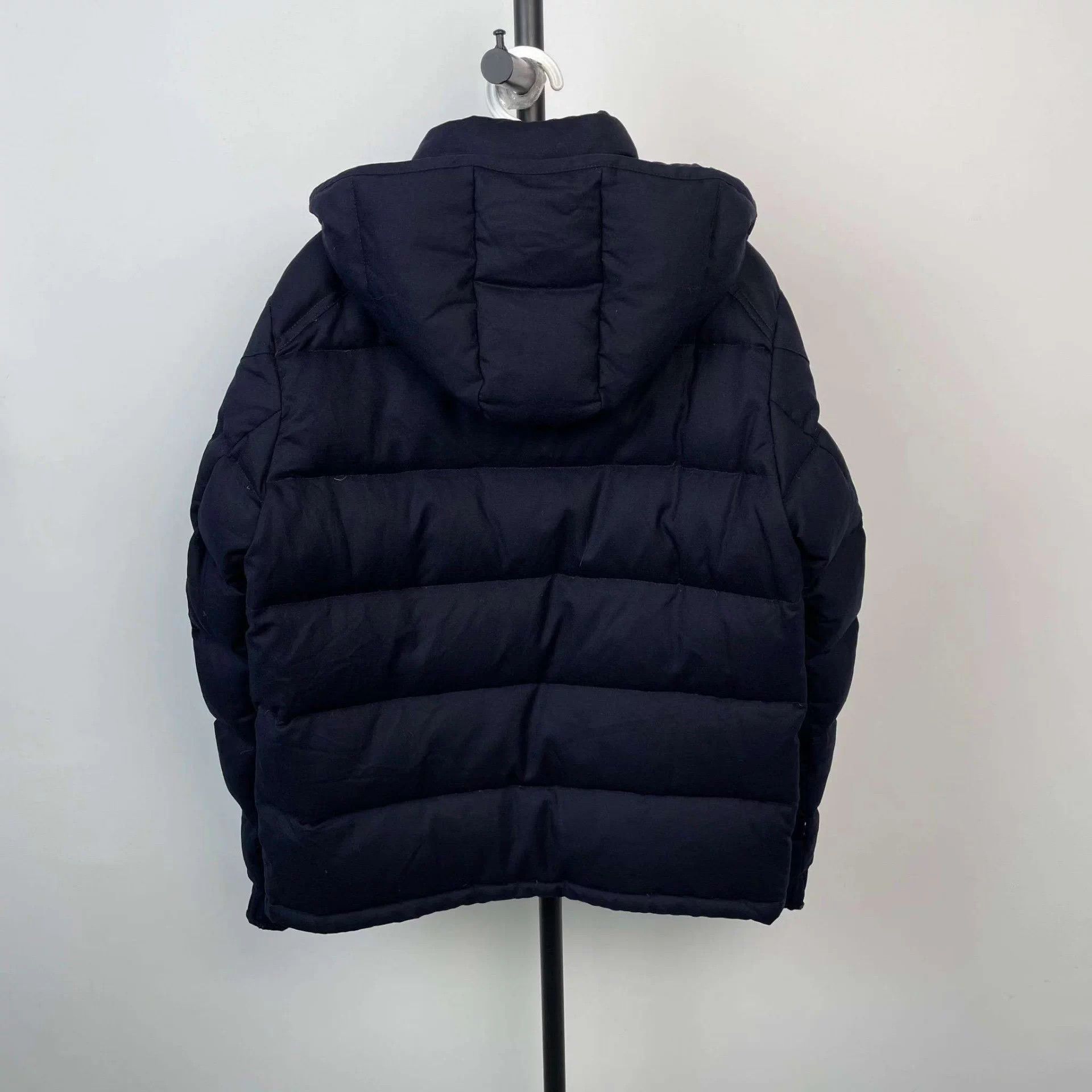 Moncler Moncler Navy Blue Down Jacket Size 3 Size US L / EU 52-54 / 3 - 2 Thumbnail