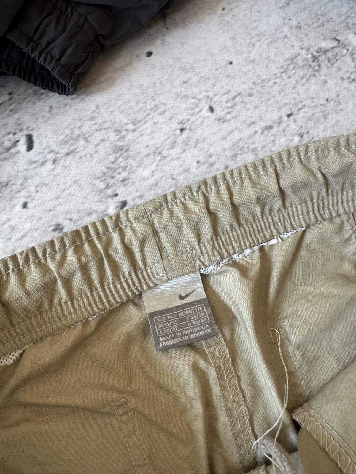 Nike × Vintage NIKE AIR MAX NYLON VINTAGE Y2K BAGGY FIT PANTS SWEATPANTS Size US 32 / EU 48 - 6 Thumbnail