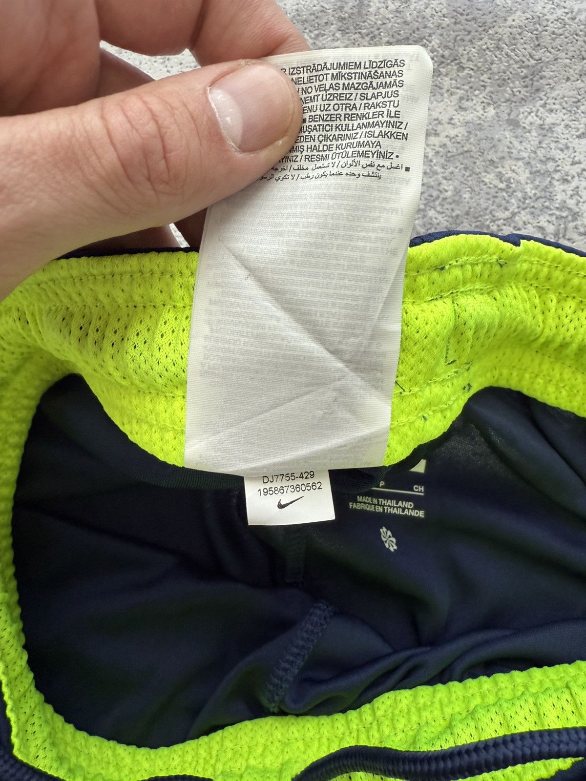 Nike Tottenham Hotspur 2022/2023 Nike Shorts Size US 30 / EU 46 - 6 Thumbnail