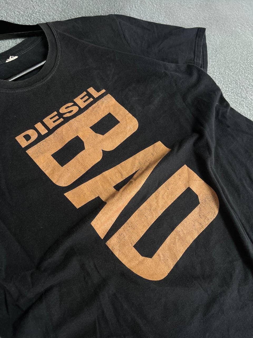 Diesel Vintage Diesel "Bad" Logo Grunge T - Shirt Size US M / EU 48-50 / 2 - 4 Thumbnail