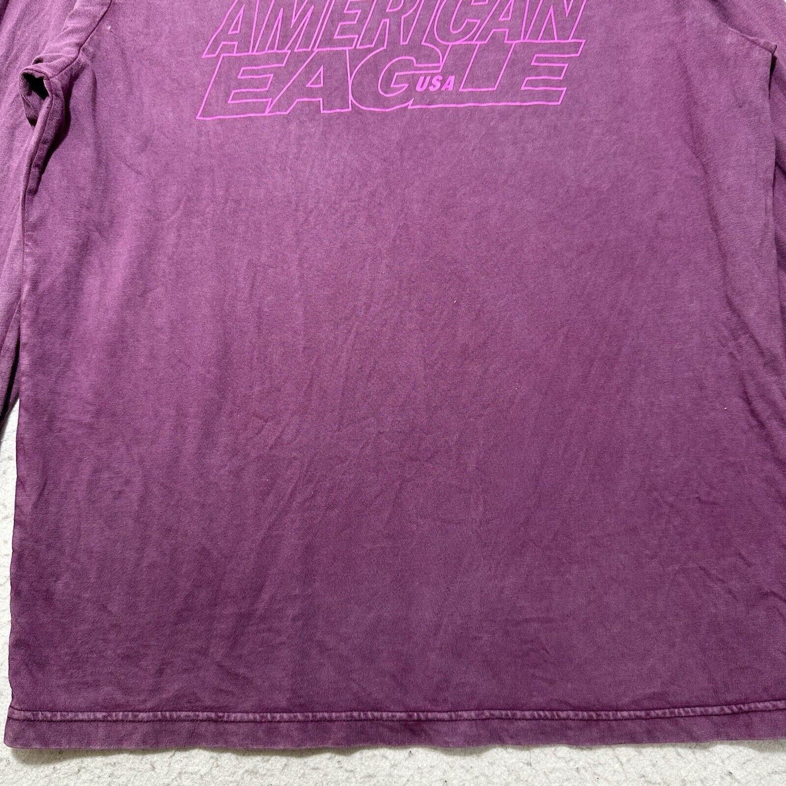 American Eagle Outfitters American Eagle Medium Purple Distressed Graphic T Shirt Logo Size US M / EU 48-50 / 2 - 5 Thumbnail