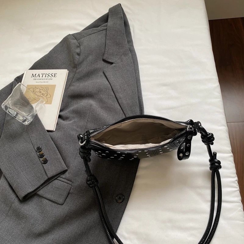 Leather Chrome Edge Shoulder Bag Size ONE SIZE - 3 Thumbnail