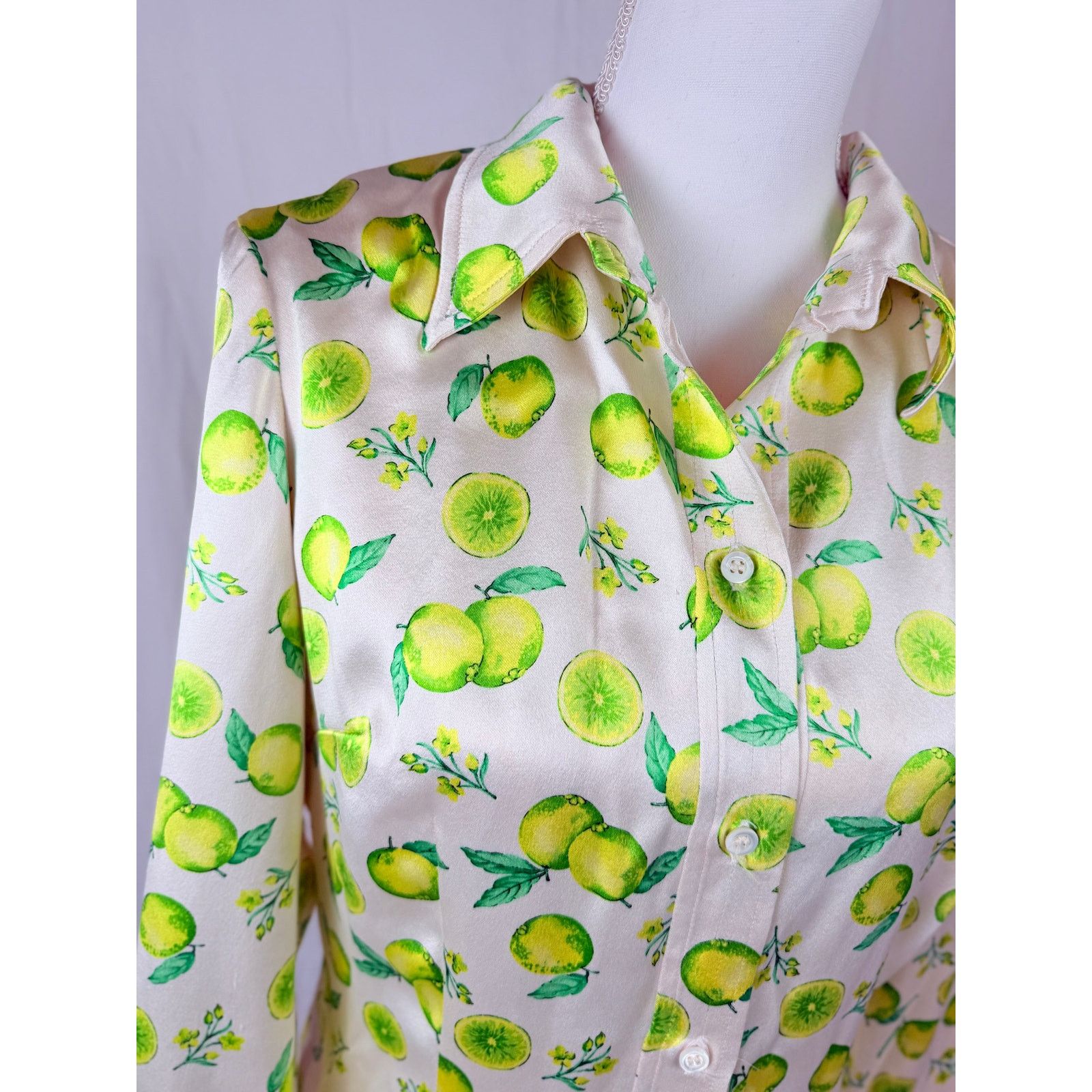 Dolce & Gabbana Dolce & Gabbana 1996 Citrus Print satin blouse. Size M / US 6-8 / IT 42-44 - 2 Thumbnail