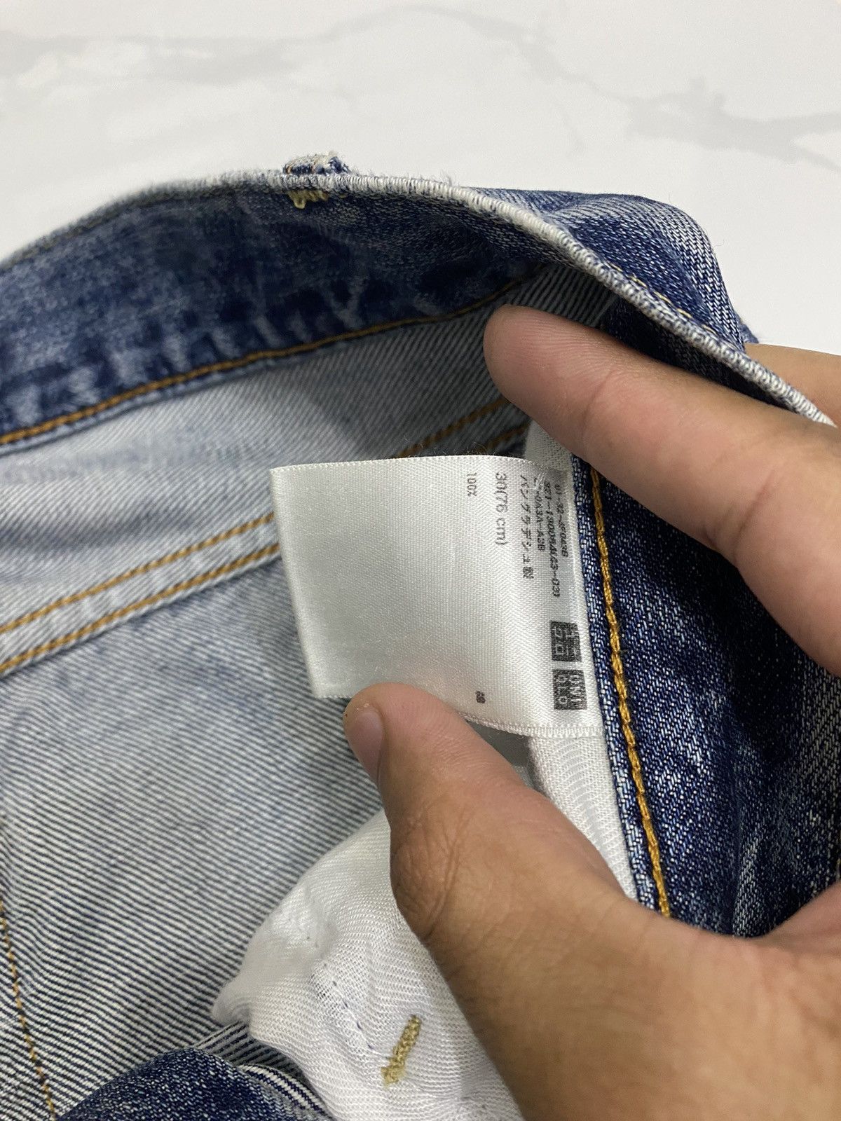Japanese Brand VINTAGE UNIQLO JAPAN SELVEDGE DISTRESSED DENIM PANTS Size US 32 / EU 48 - 12 Thumbnail