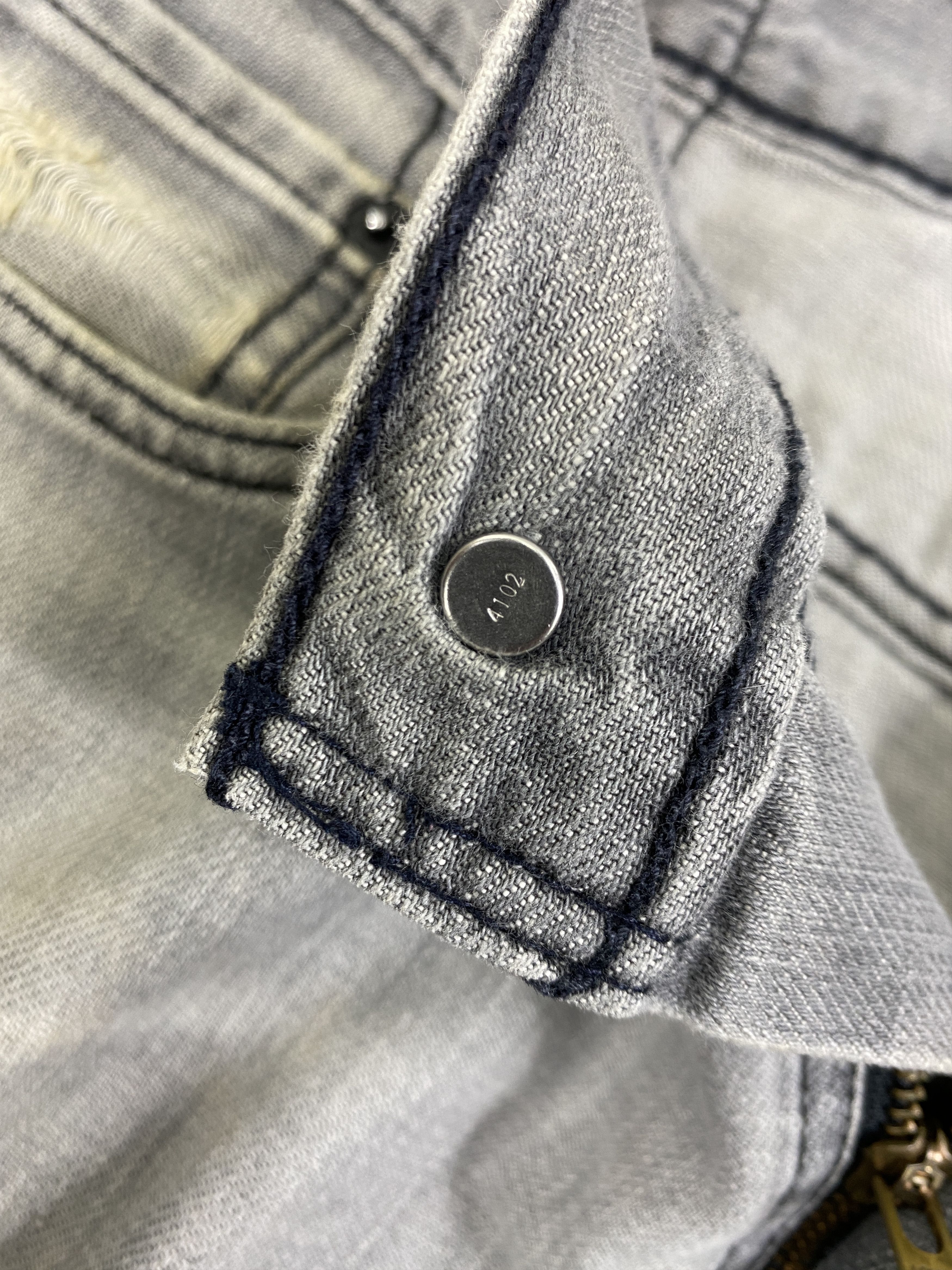 Levi's Grey Levi's 514 Jeans 29x29 Denim -JN2126 Size US 29 - 6 Thumbnail