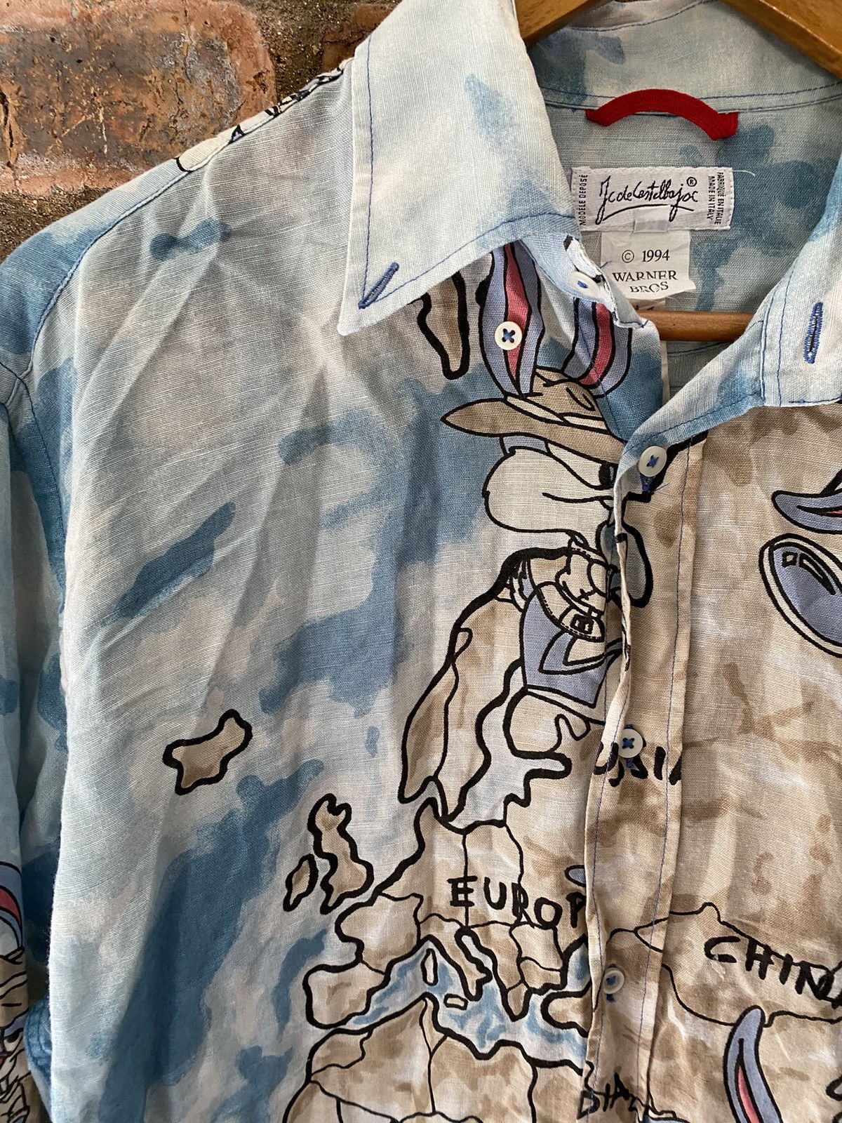Iceberg 1997 Iceberg X Warner Bros Button up carton nerwork Size US L / EU 52-54 / 3 - 6 Thumbnail