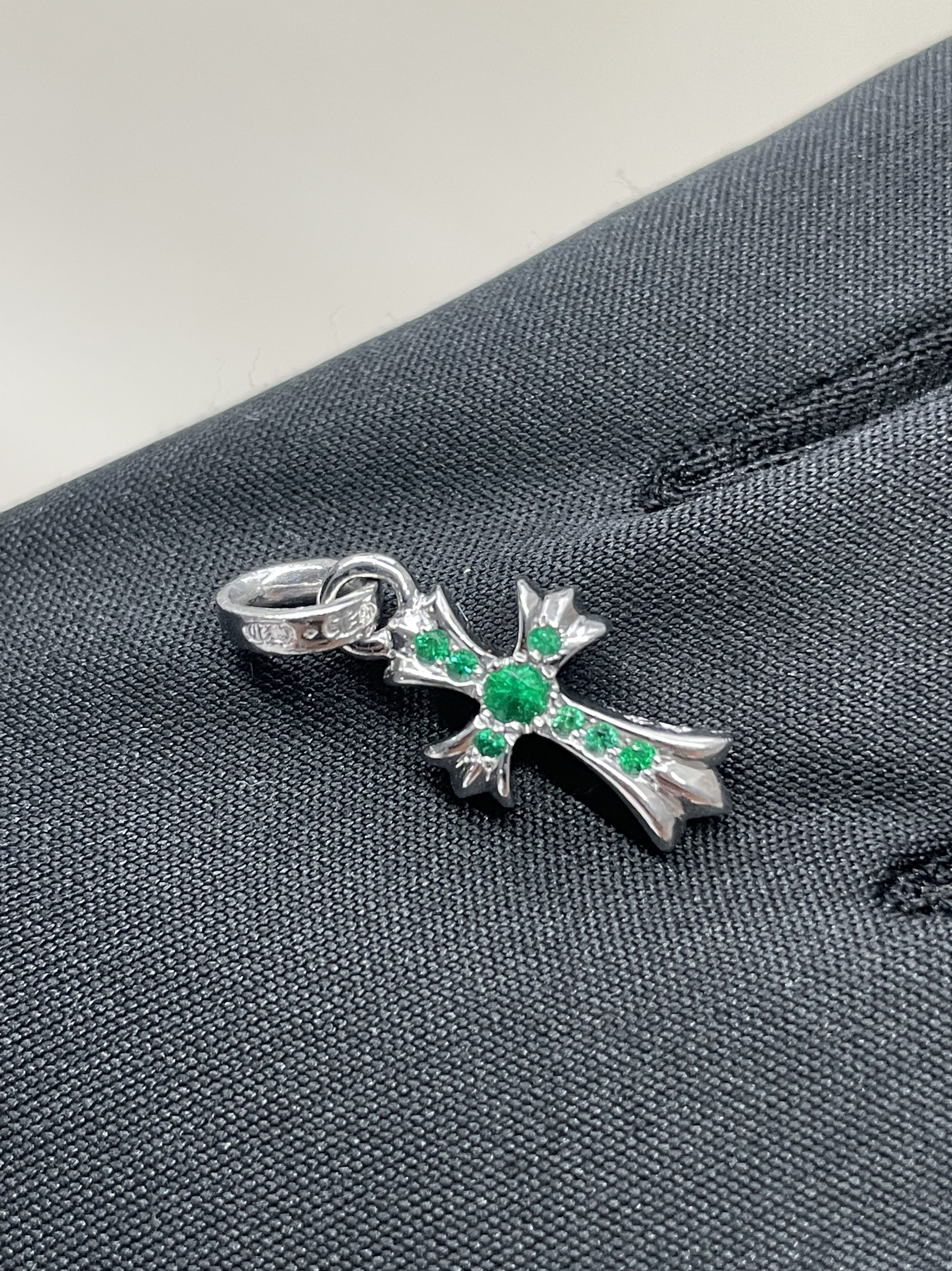 Chrome Hearts Chrome Hearts White Gold Emerald Babyfat Cross Charm Pendant Size ONE SIZE - 7 Thumbnail