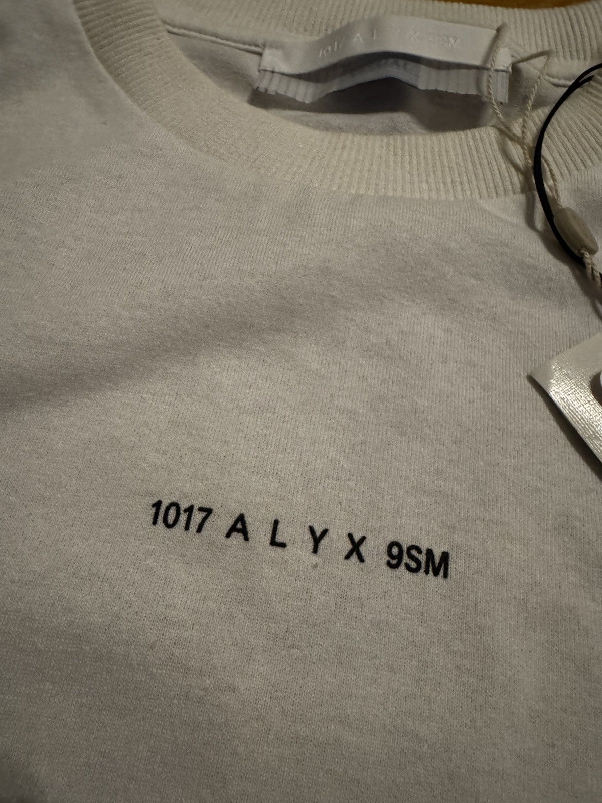 1017 ALYX 9SM Alyx 1017 Logo T-shirt Size US L / EU 52-54 / 3 - 3 Thumbnail