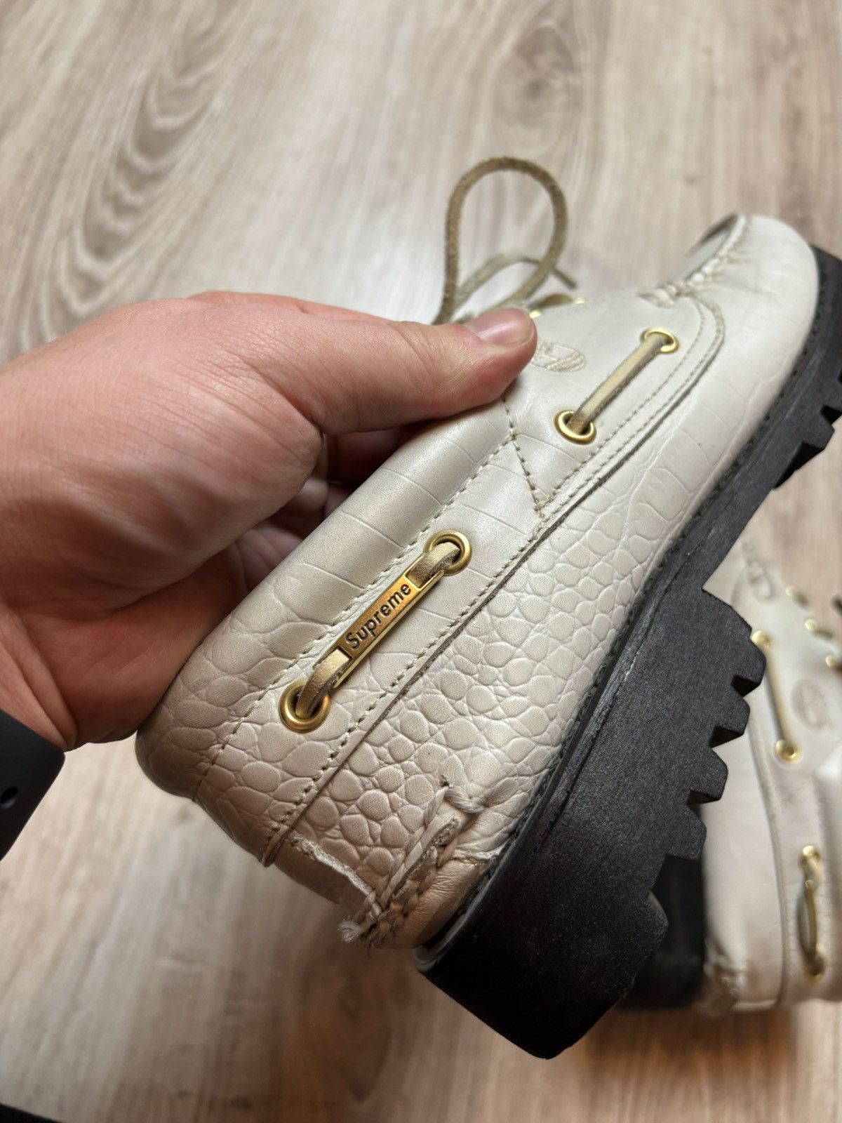 Supreme × Timberland Timberland x Supreme Boat shoes 'White Gator' Size US 9 / EU 42 - 9 Thumbnail