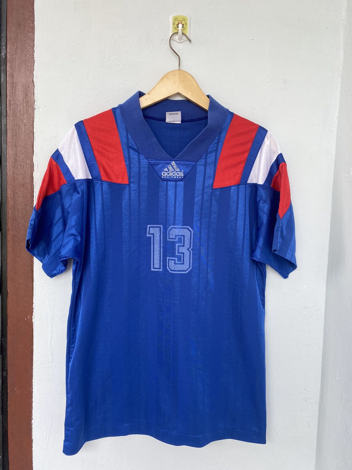 Adidas Vintage Very Rare Adidas Descente Equipment France Jerseys Size US M / EU 48-50 / 2 - 1 Thumbnail