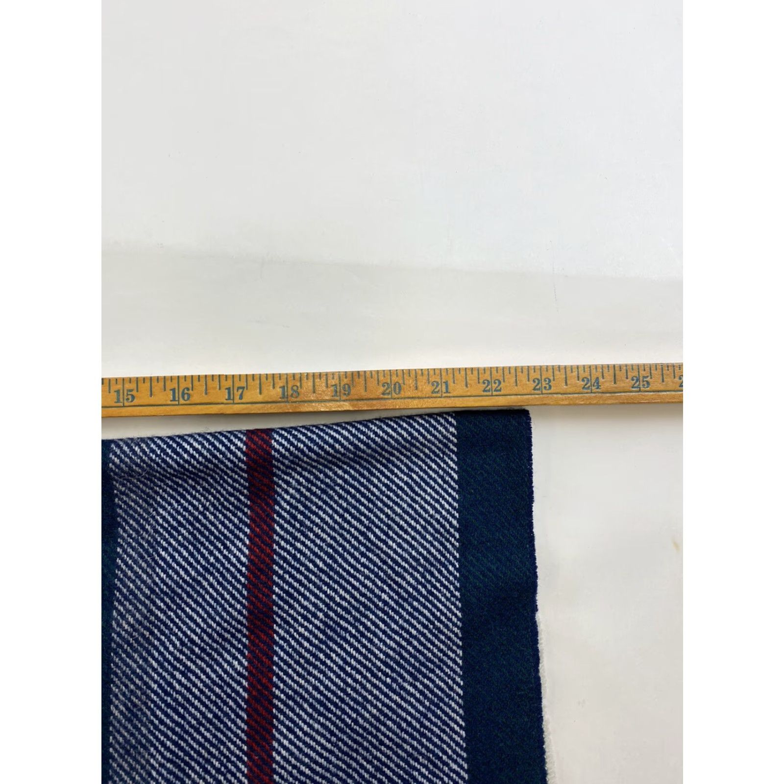 J.Crew J.CREW Plaid Blanket Scarf Multicolor Women Missing Tassels Pre-owned Size ONE SIZE - 6 Thumbnail