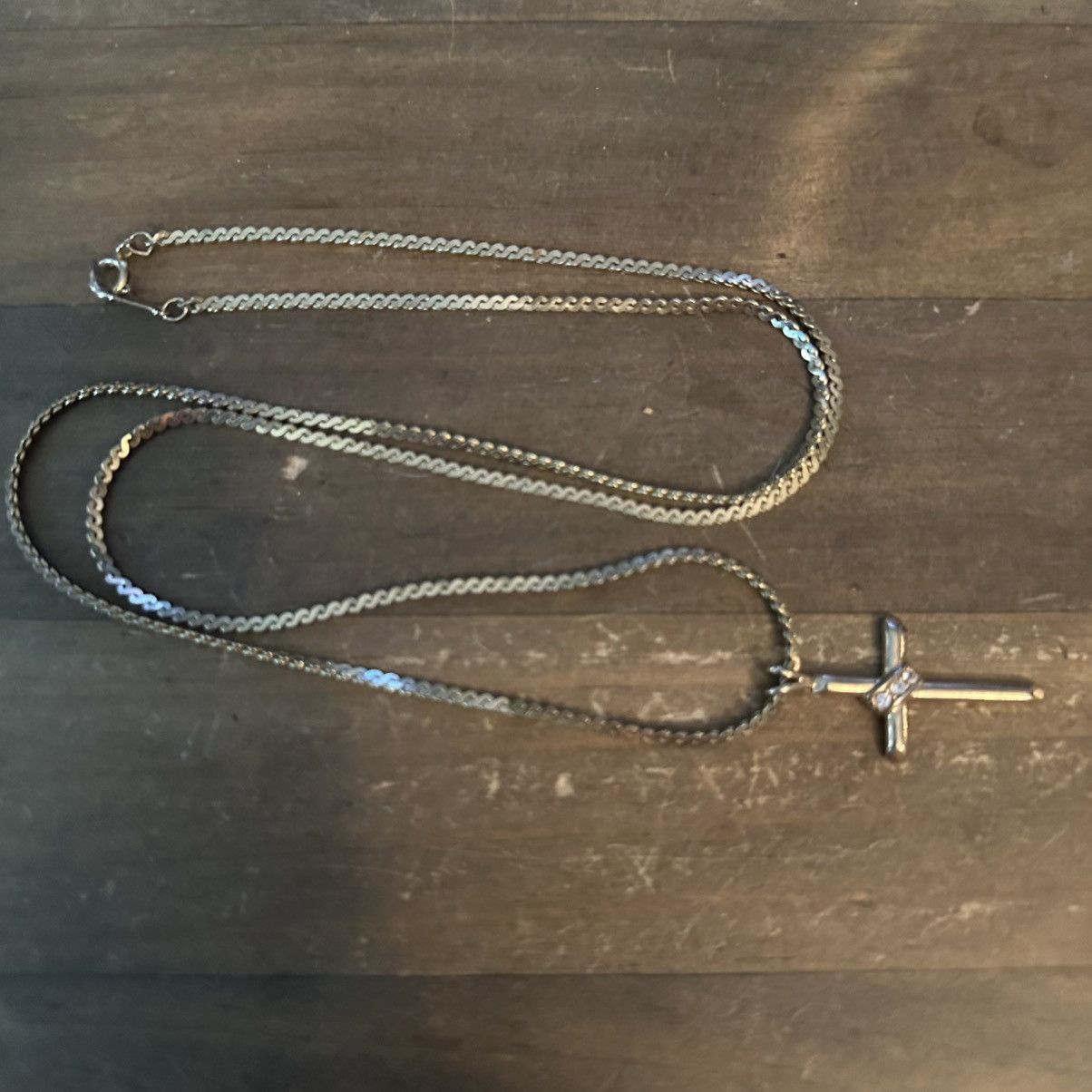 Vintage Vintage long gold serpentine chain cross pendant necklace Size ONE SIZE - 2 Thumbnail
