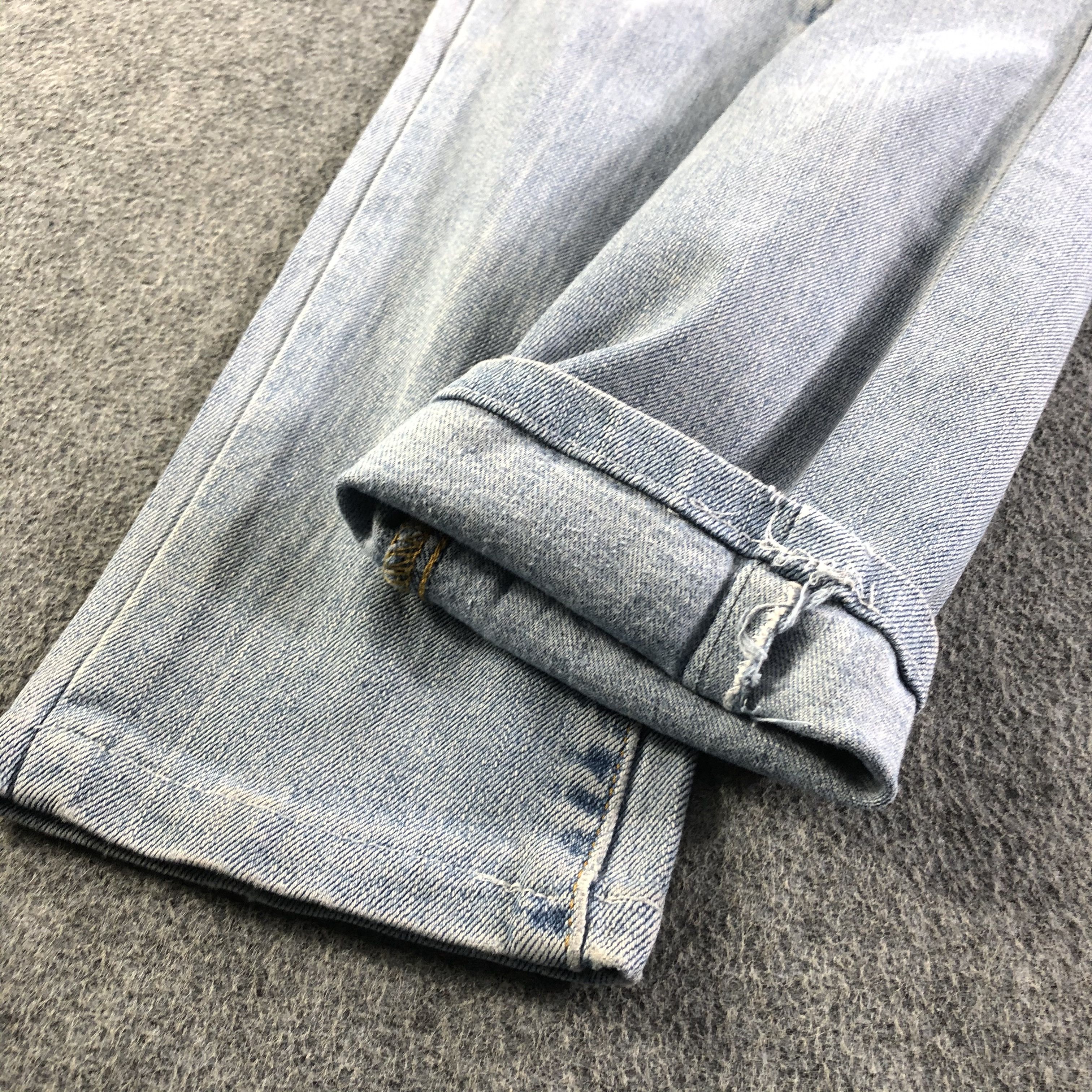 Levi's Vintage Light Wash Levis 518 Jeans-J3485 Size 28" / US 6 / IT 42 - 6 Thumbnail