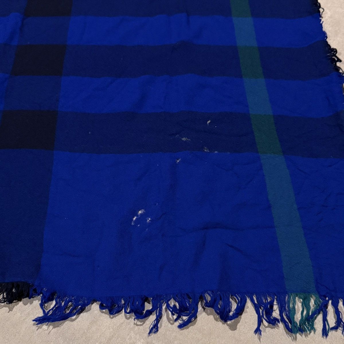Burberry Burberry Merino Wool Nova Check Shawl Scarf Regency Blue Size ONE SIZE - 5 Thumbnail