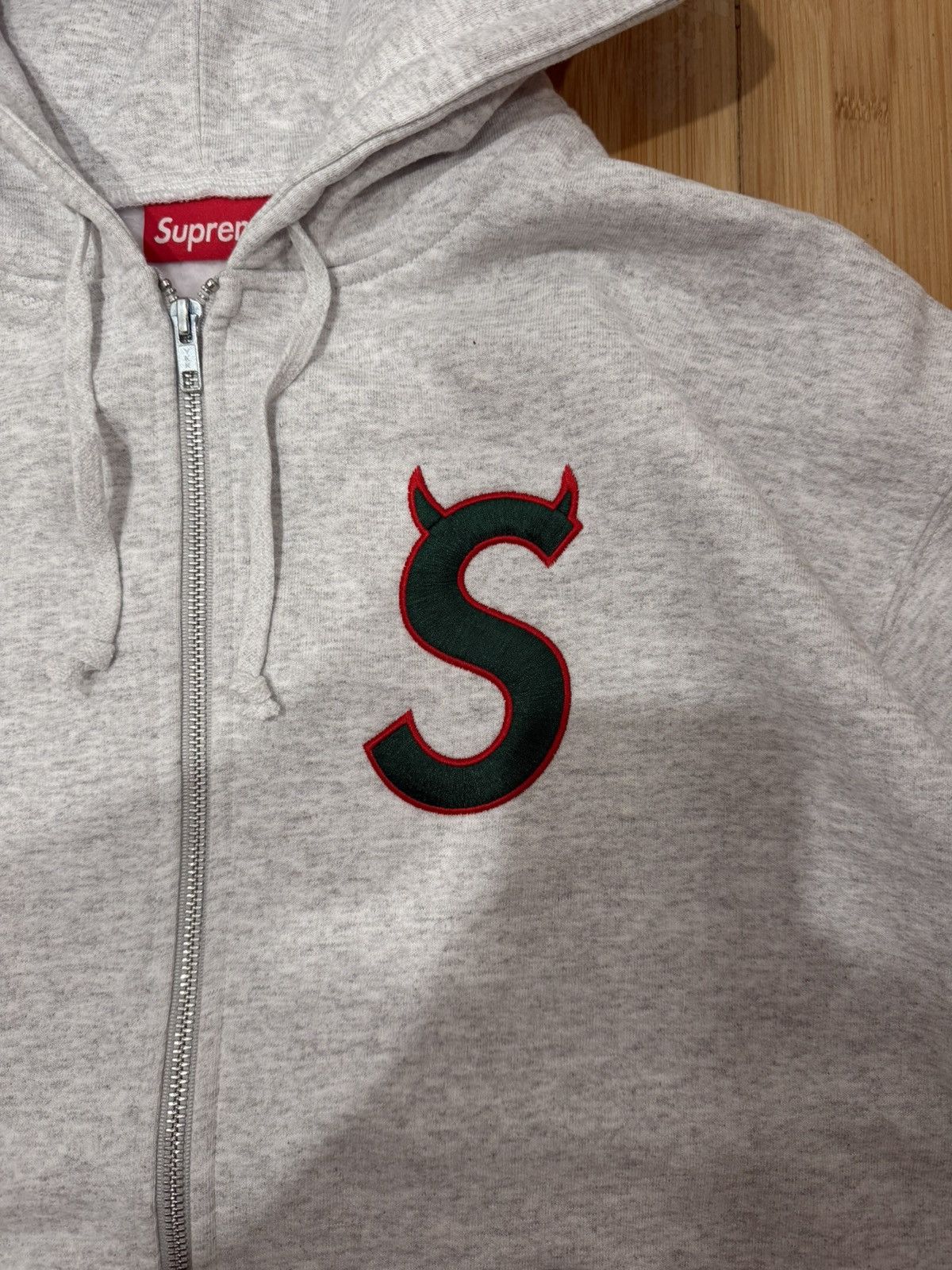 Supreme Supreme Devil S Logo Zip Up Size US L / EU 52-54 / 3 - 3 Thumbnail