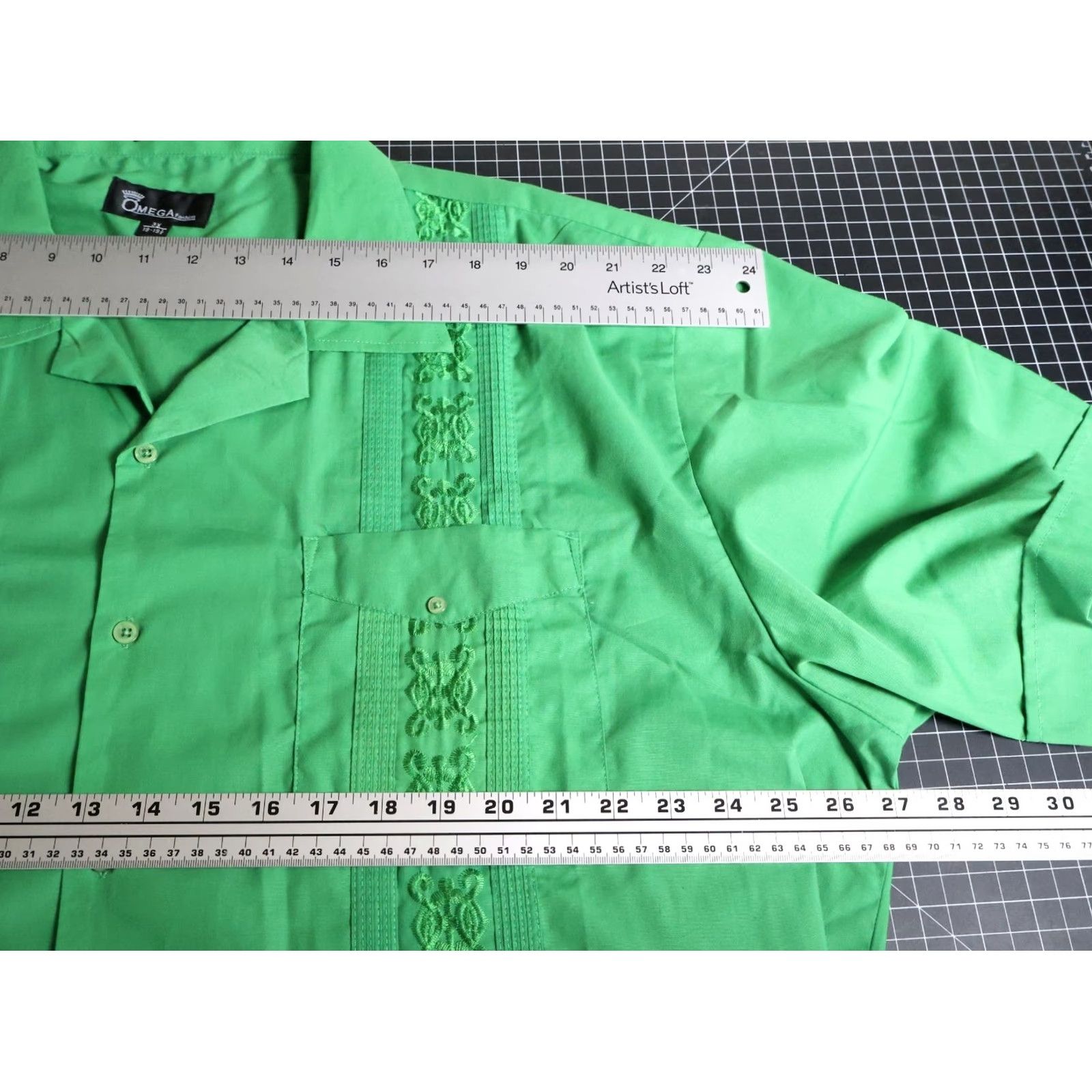 Omega VINTAGE OMEGA Guayabera Shirt Men 3X Green Cotton Blend Pleated Pockets Short Sleeve Button-Up Casual Retro 80s 90s Hipster Size US XXL / EU 58 / 5 - 4 Thumbnail