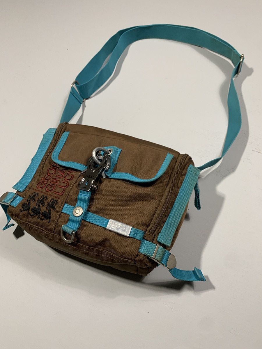 Japanese Brand Vintage GGL George Gina & Lucy Crossbody Messenger Bag Y2K Size ONE SIZE - 2 Thumbnail
