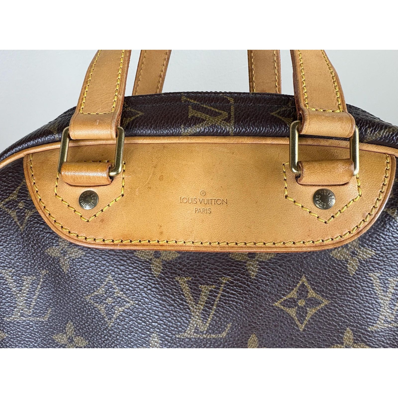 Louis Vuitton Authentic Louis Vuitton Excursion Hand Bag Monogram Size ONE SIZE - 8 Thumbnail