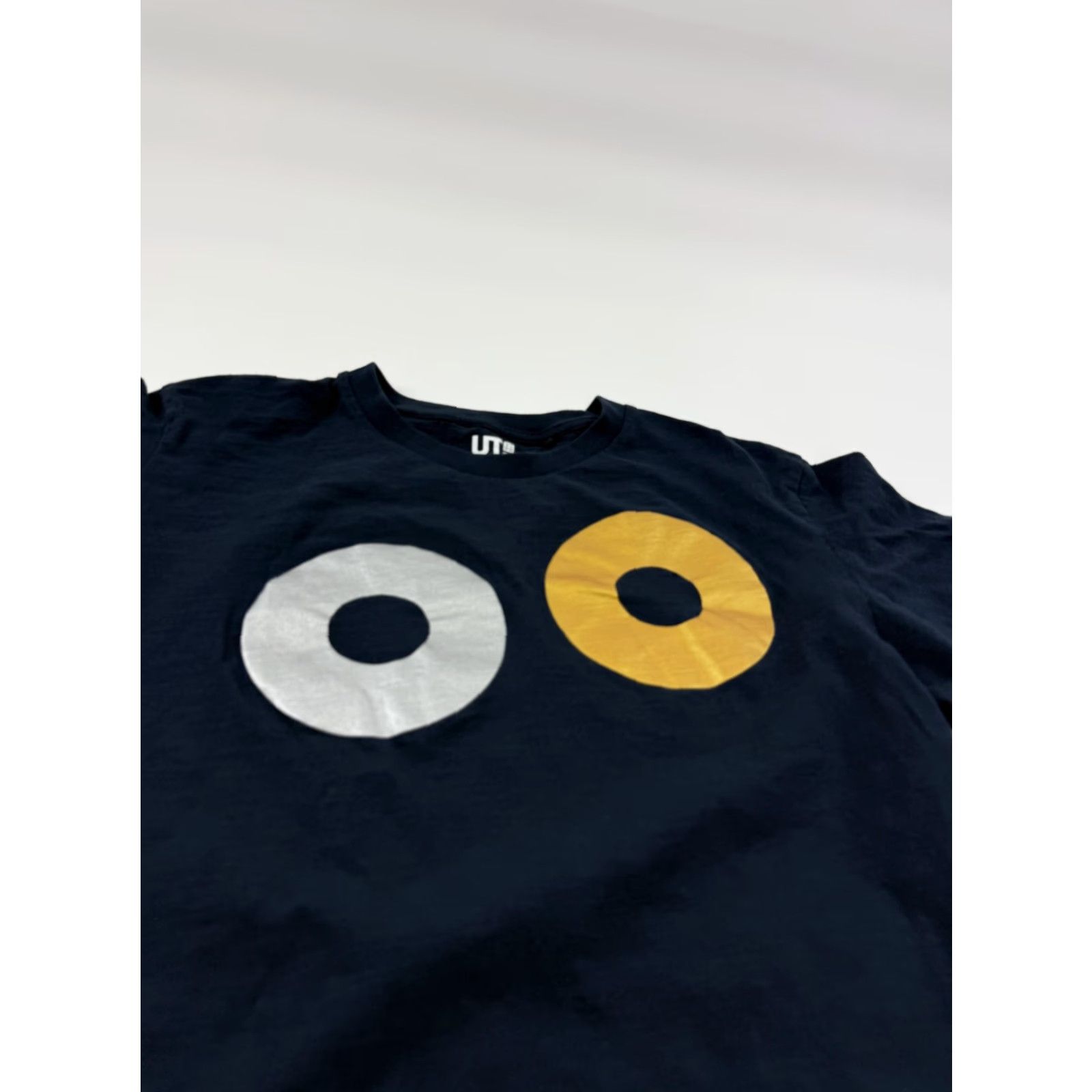 Uniqlo Uniqlo UT Shirt Mens Large Blue Circle Graphic Tee Short Sleeve Crew Neck Tagless Size US L / EU 52-54 / 3 - 2 Thumbnail