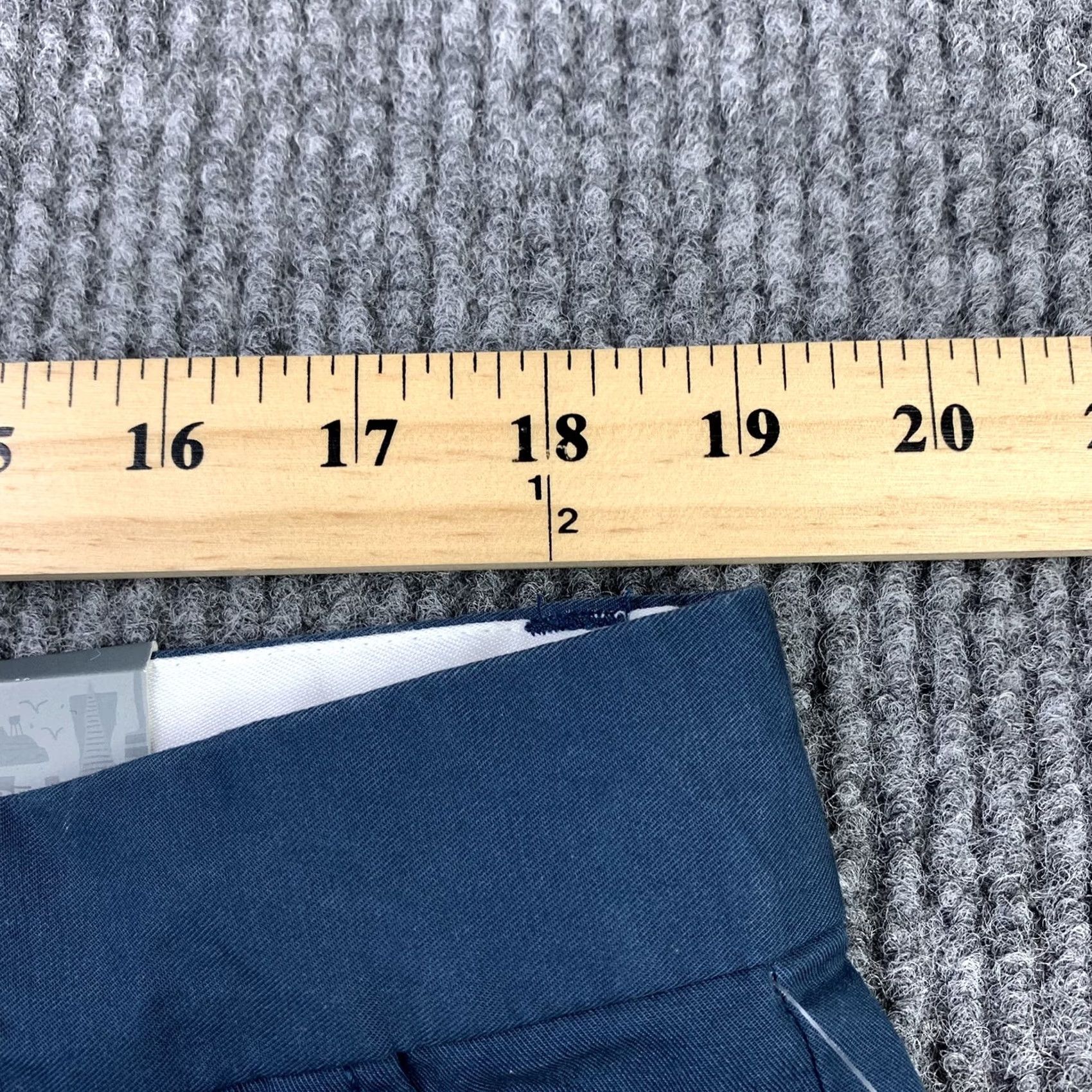 Old Navy NEW Old Navy Mens Size 38 Waist Blue Ultimate Slim Chino Shorts Dressy Casual Shorts Slim Chino Fashion Men Blue 38in Regular Cotton Pockets Store Size US 38 / EU 54 - 4 Thumbnail