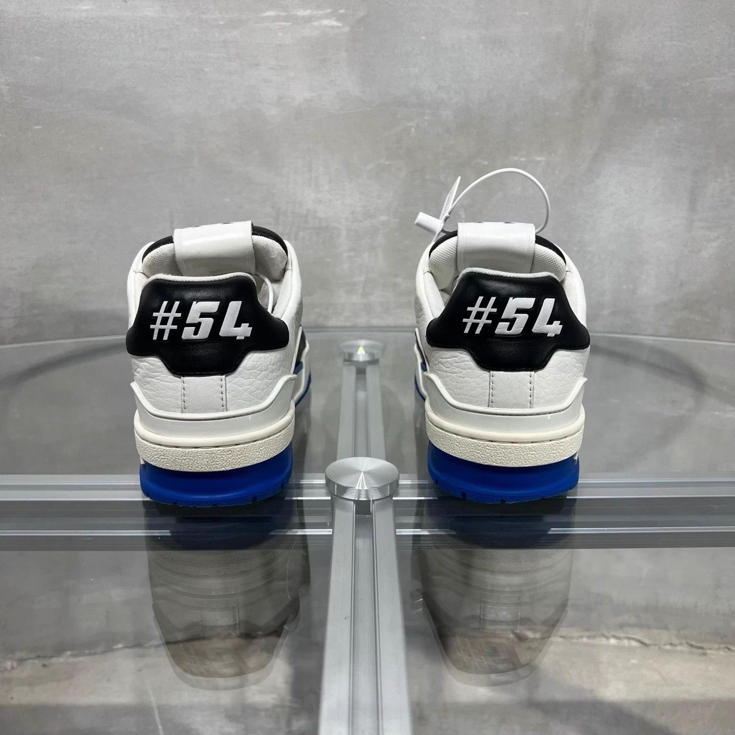 Louis Vuitton Louis Vuitton Trainer 2.0 Hiroshi Fujiwara 37 Size US 6 / IT 36 - 6 Thumbnail