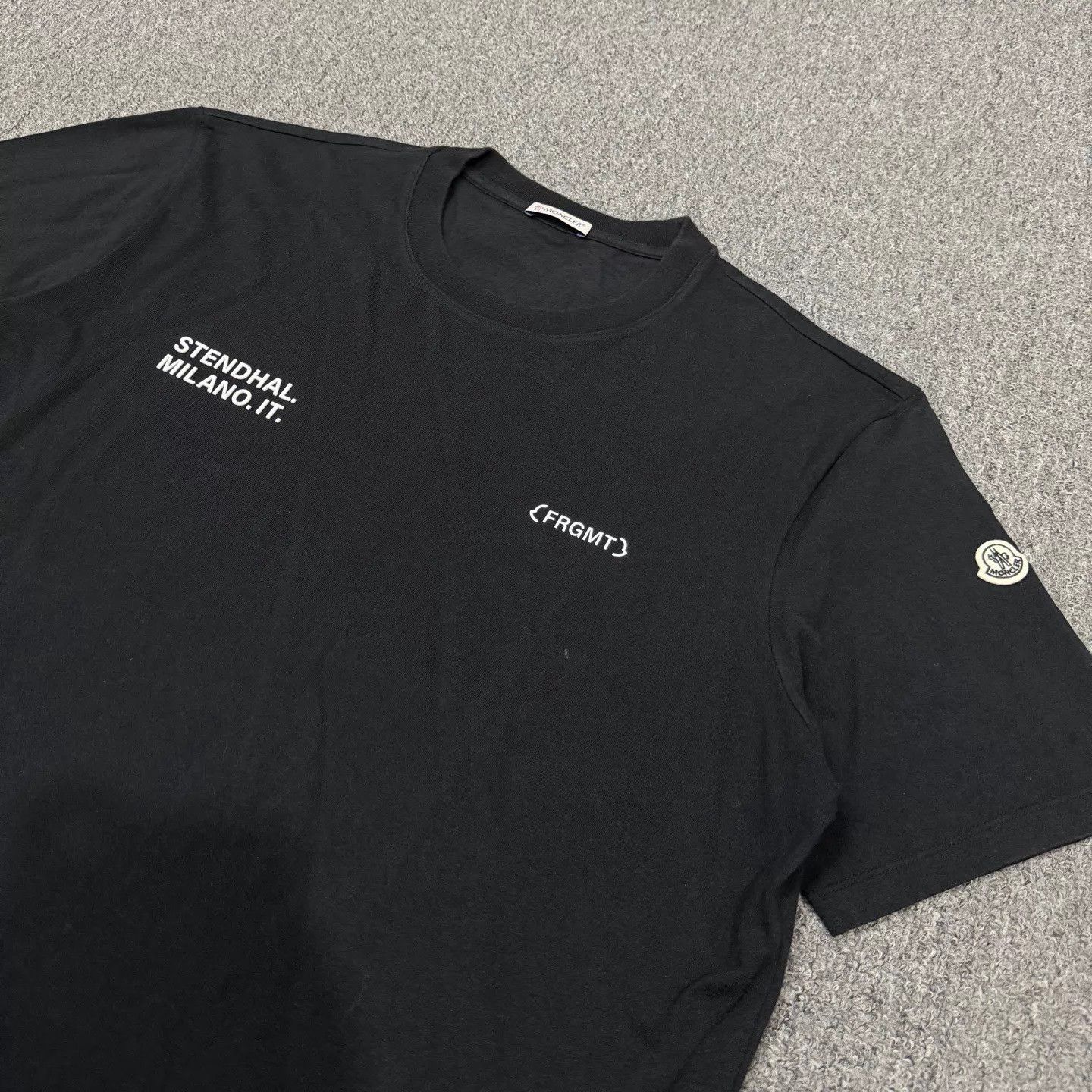 Moncler Moncler black front/back logo short sleeve tee L mint Size US L / EU 52-54 / 3 - 3 Thumbnail