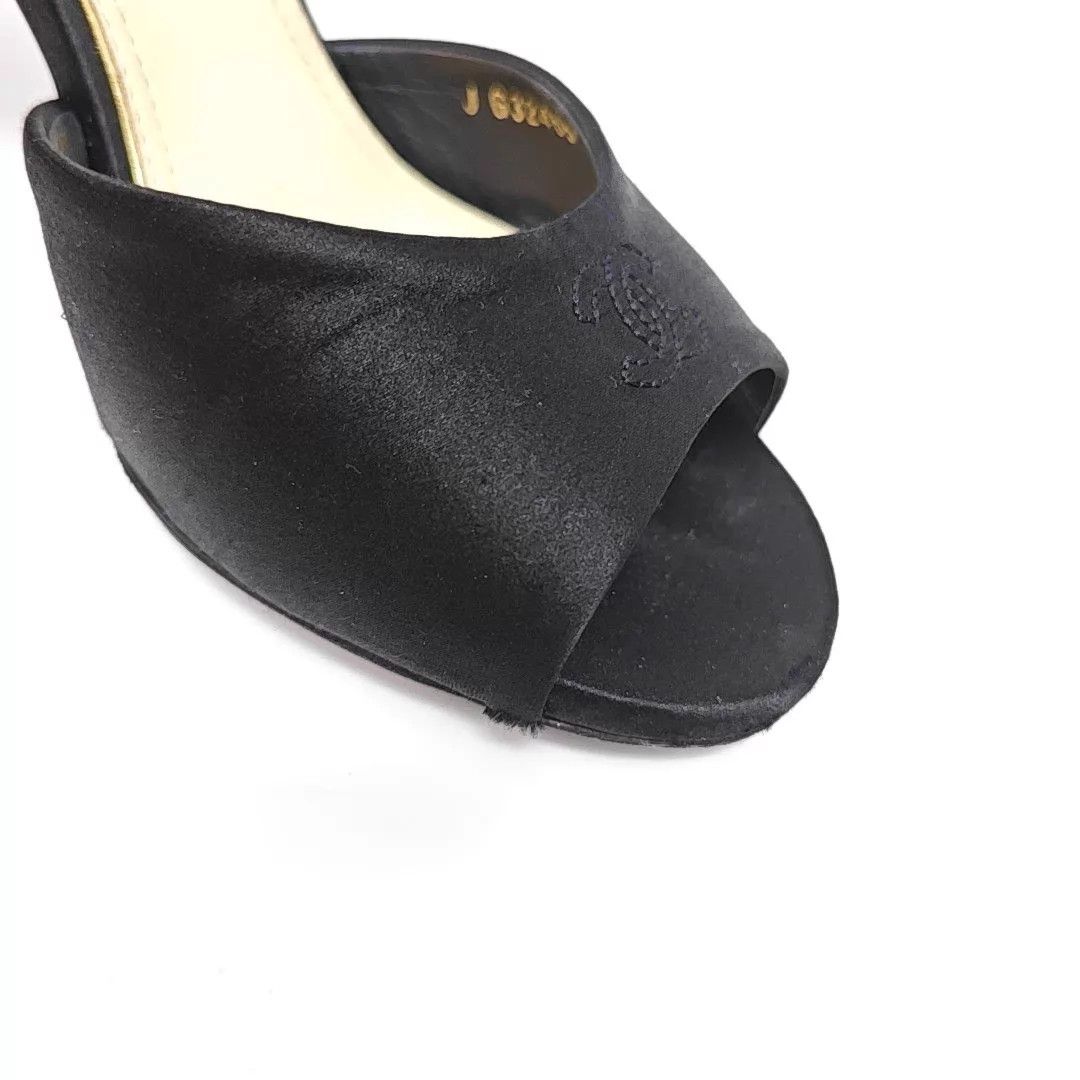 Chanel Chanel EU 37.5 heeled sandals Size US 7 / IT 37 - 9 Thumbnail