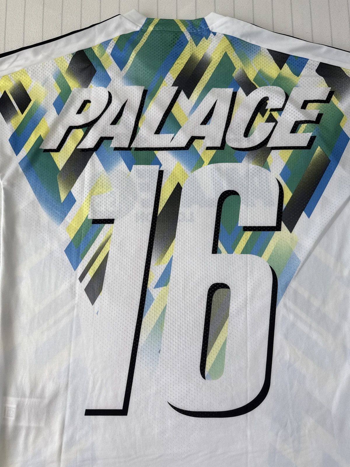 Adidas × Palace Palace Adidas Home Jersey White/Black Size Medium Size US M / EU 48-50 / 2 - 6 Thumbnail