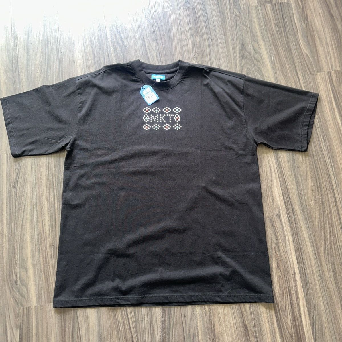 Market Chinatown Market Studded T-Shirt Black XXL New Short Sleeve Size US XXL / EU 58 / 5 - 1 Thumbnail