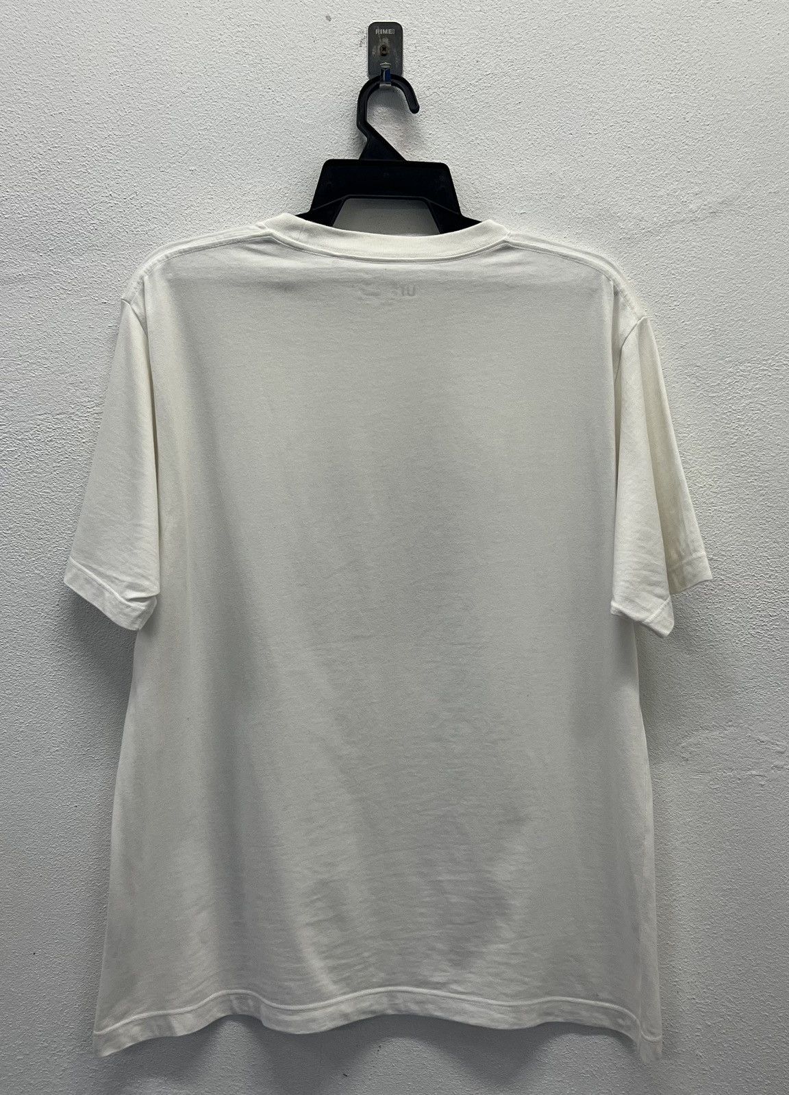Anime × Uniqlo 🔥grailsale🔥 VINTAGE YOASOBI YORU NI KAKERU SHIRT Size US XL / EU 56 / 4 - 2 Thumbnail