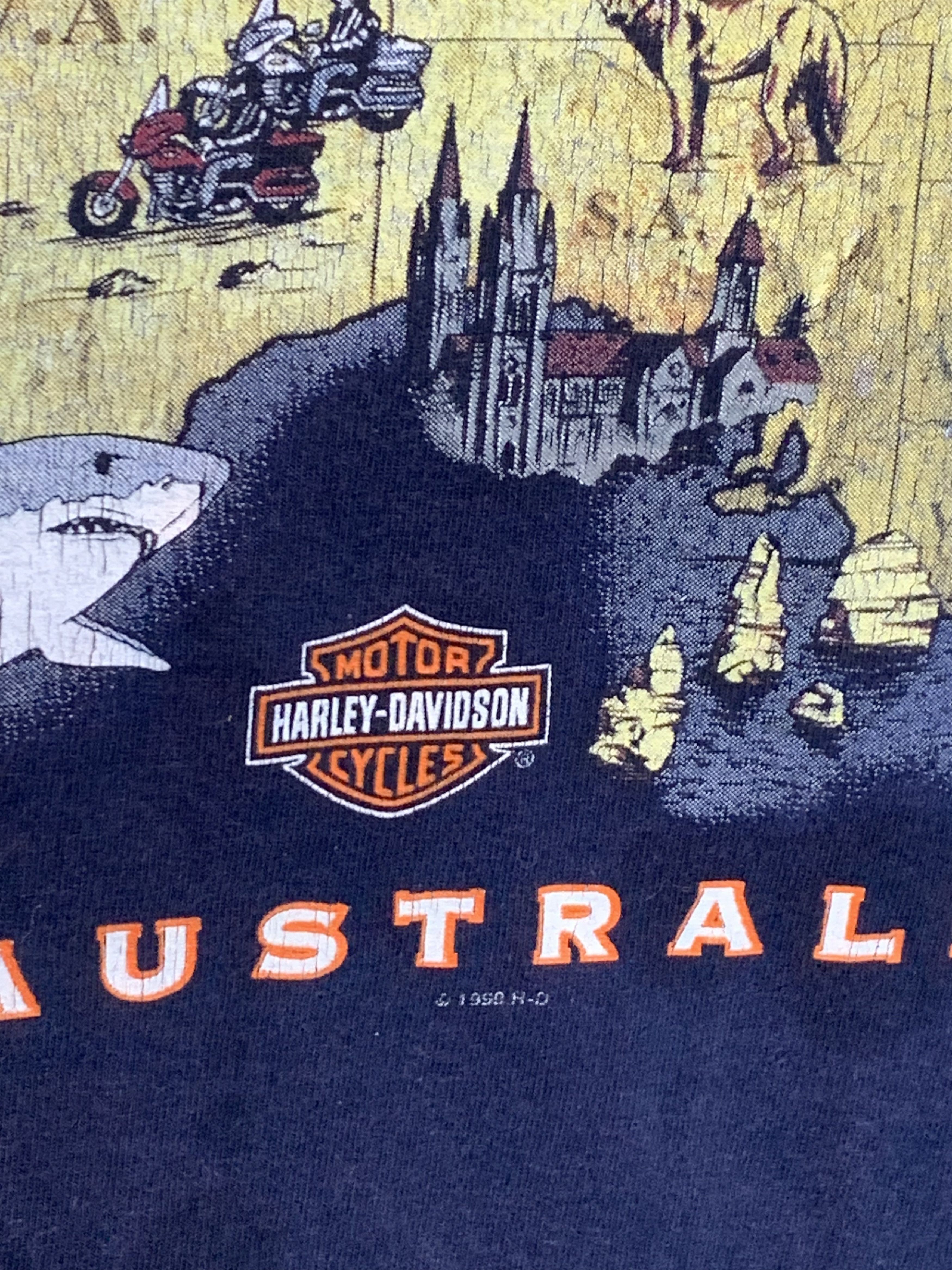 Harley Davidson RARE Vintage 90s Harley Davidson Australia Biker Art T-Shirt Size US L / EU 52-54 / 3 - 4 Thumbnail