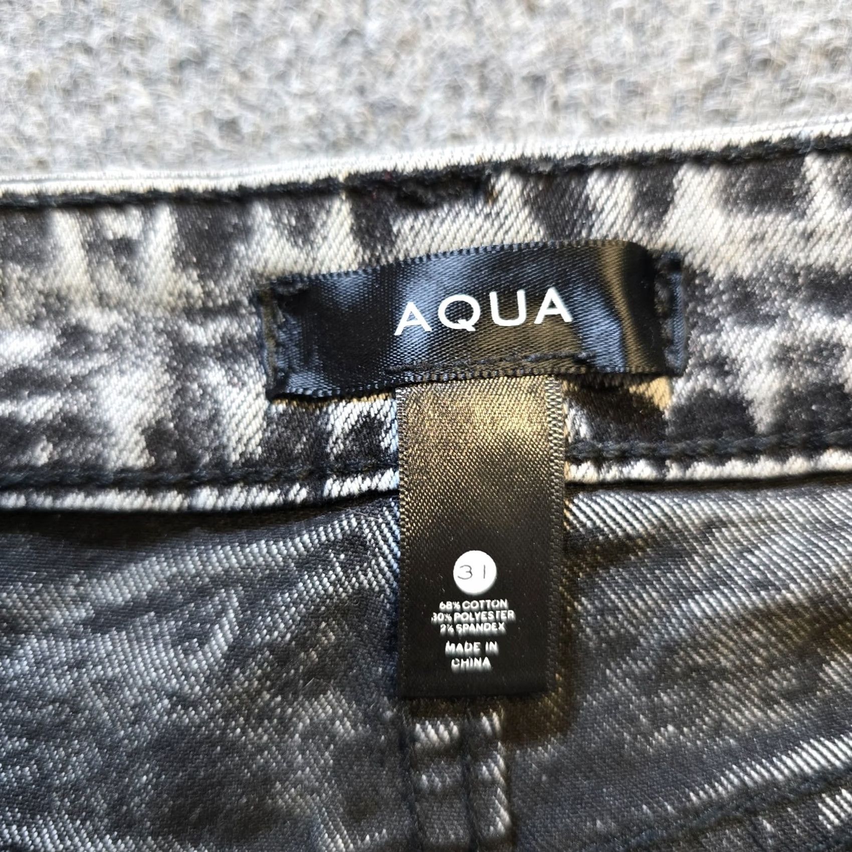 AQUA Aqua Jeans Womens Jeans Gray Acid Wash Barrel Leg Baggy Ankle 31 Regular Size 24" / US 00 / IT 34 - 4 Thumbnail