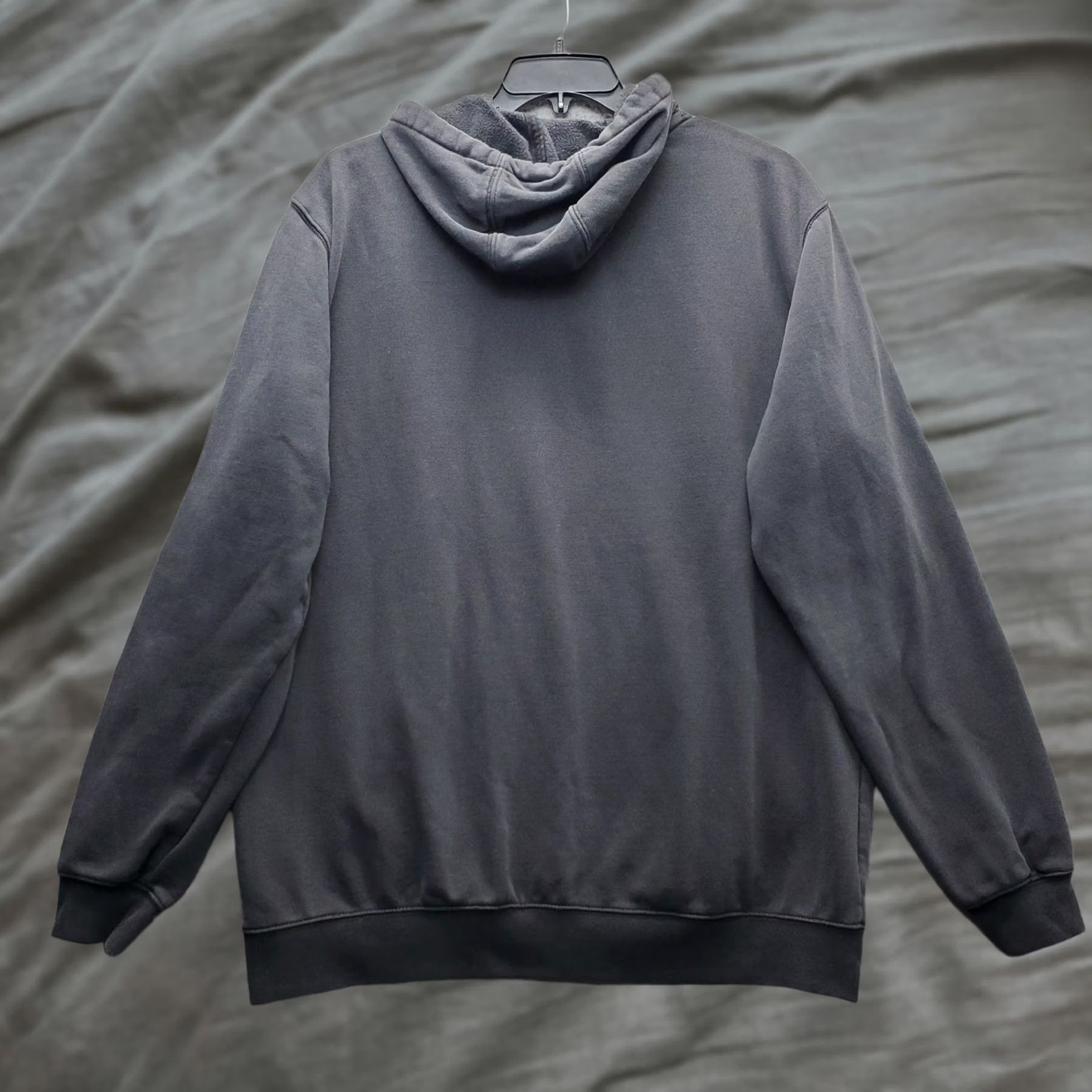 Carhartt Carhartt Hoodie Mens L Tall Pullover Hooded Black Graphic Logo Sleeve Loose Fit Mens Size L Tall Size US L / EU 52-54 / 3 - 1 Thumbnail